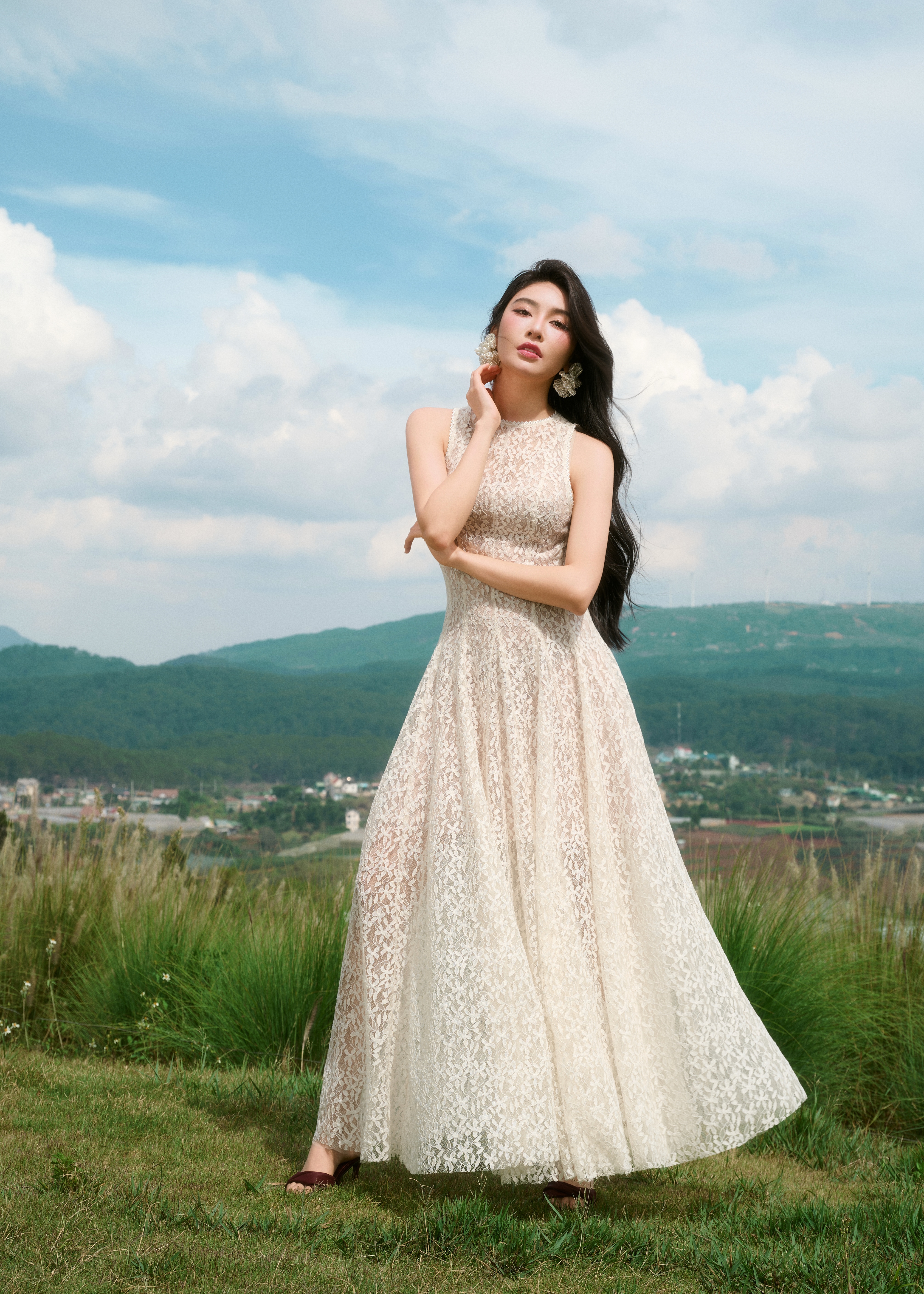 Mary Dress_thumbnail_2