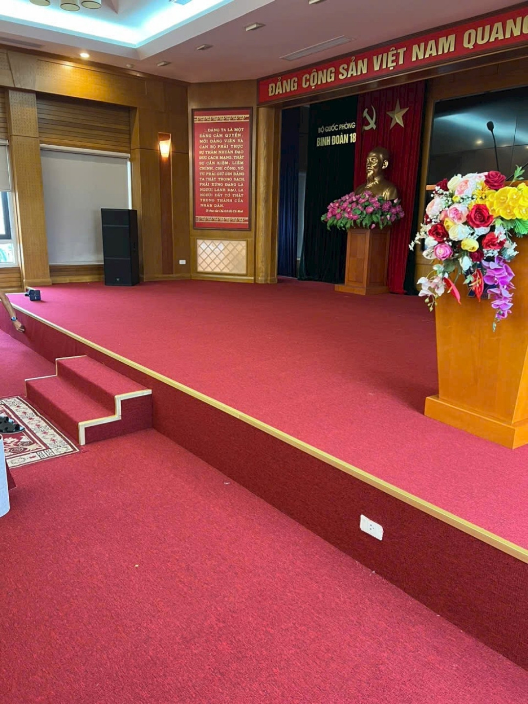 Thảm cuộn BD-601 đỏ