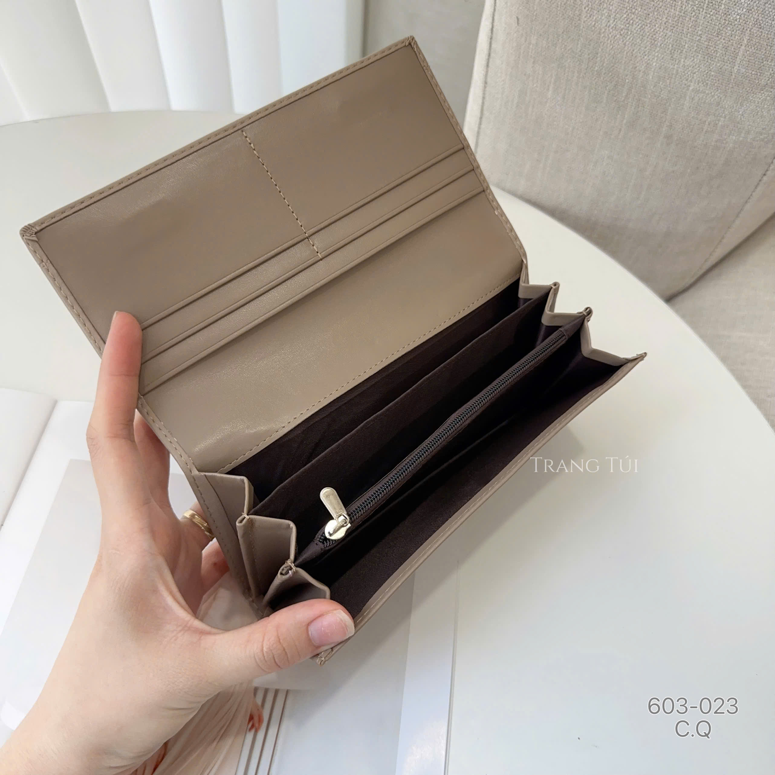 Ví dài da trơn T8603-023_thumbnail_5