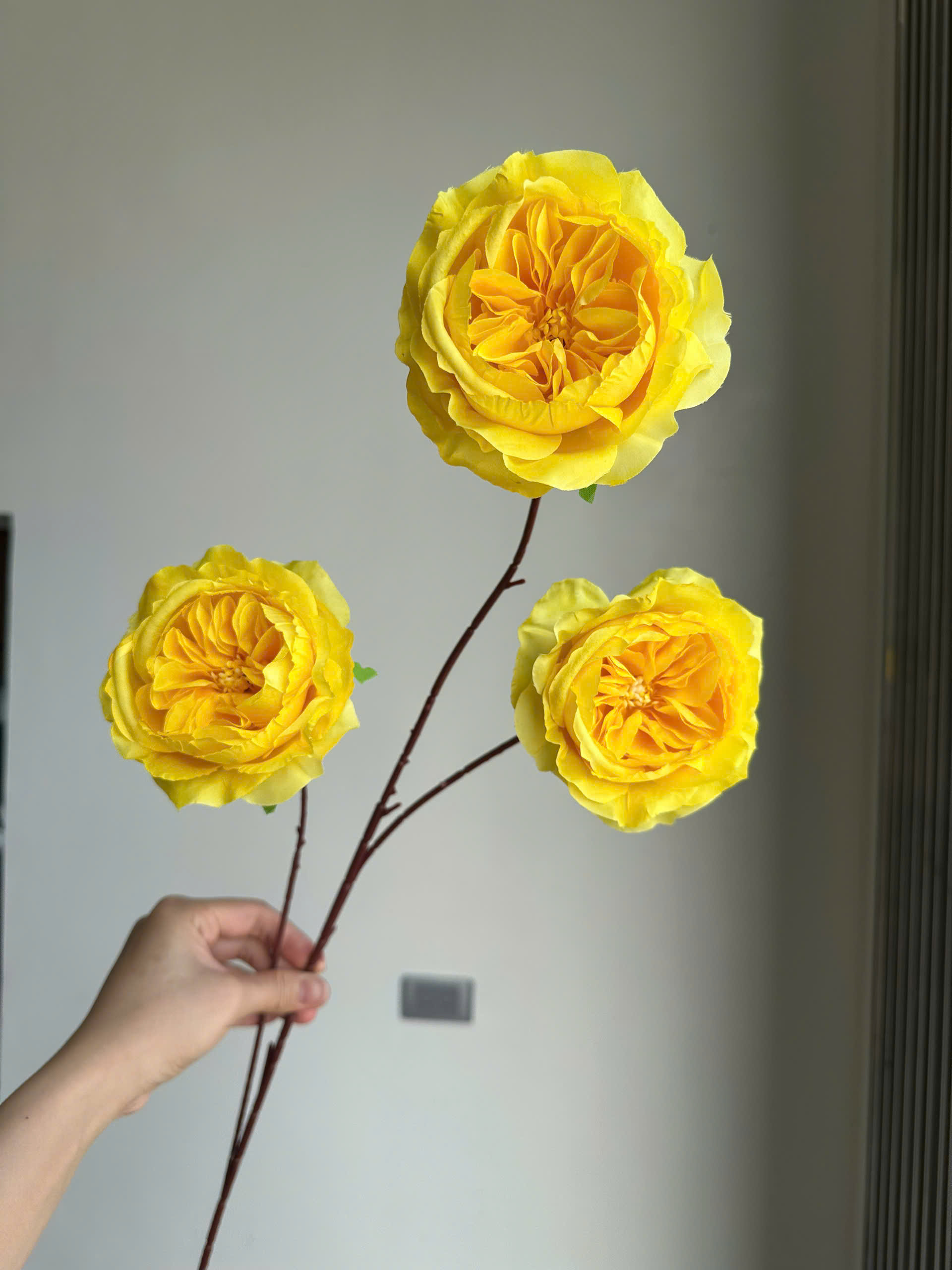 Trà Xoáy 3 Bông Hoa Lụa Trang Trí Bàn Nhỏ Xinh, Gọn Gàng Sang Trọng Không Cần Chăm Sóc_thumbnail_11