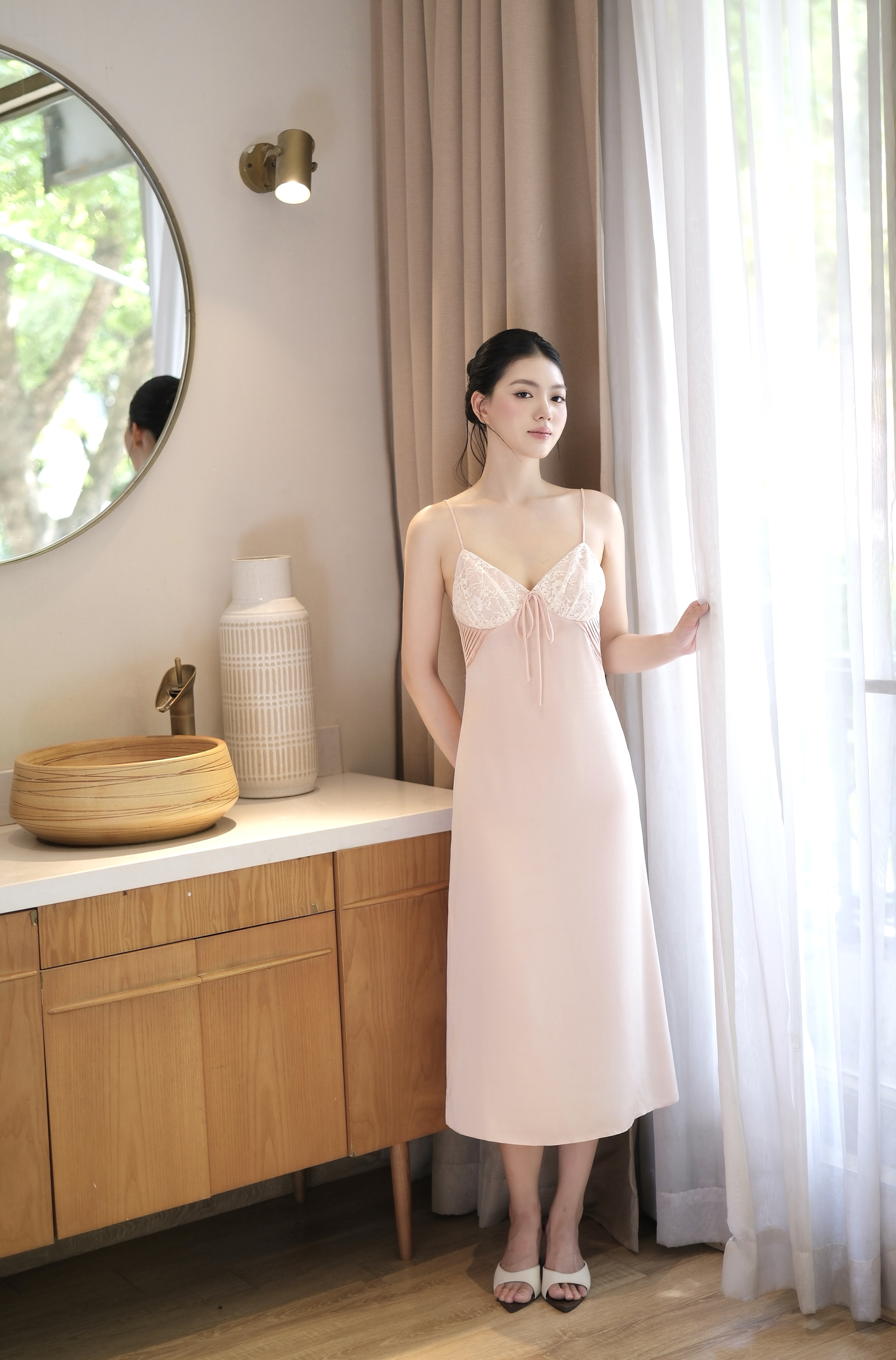 Váy Lụa Phối Ren V55_thumbnail_2