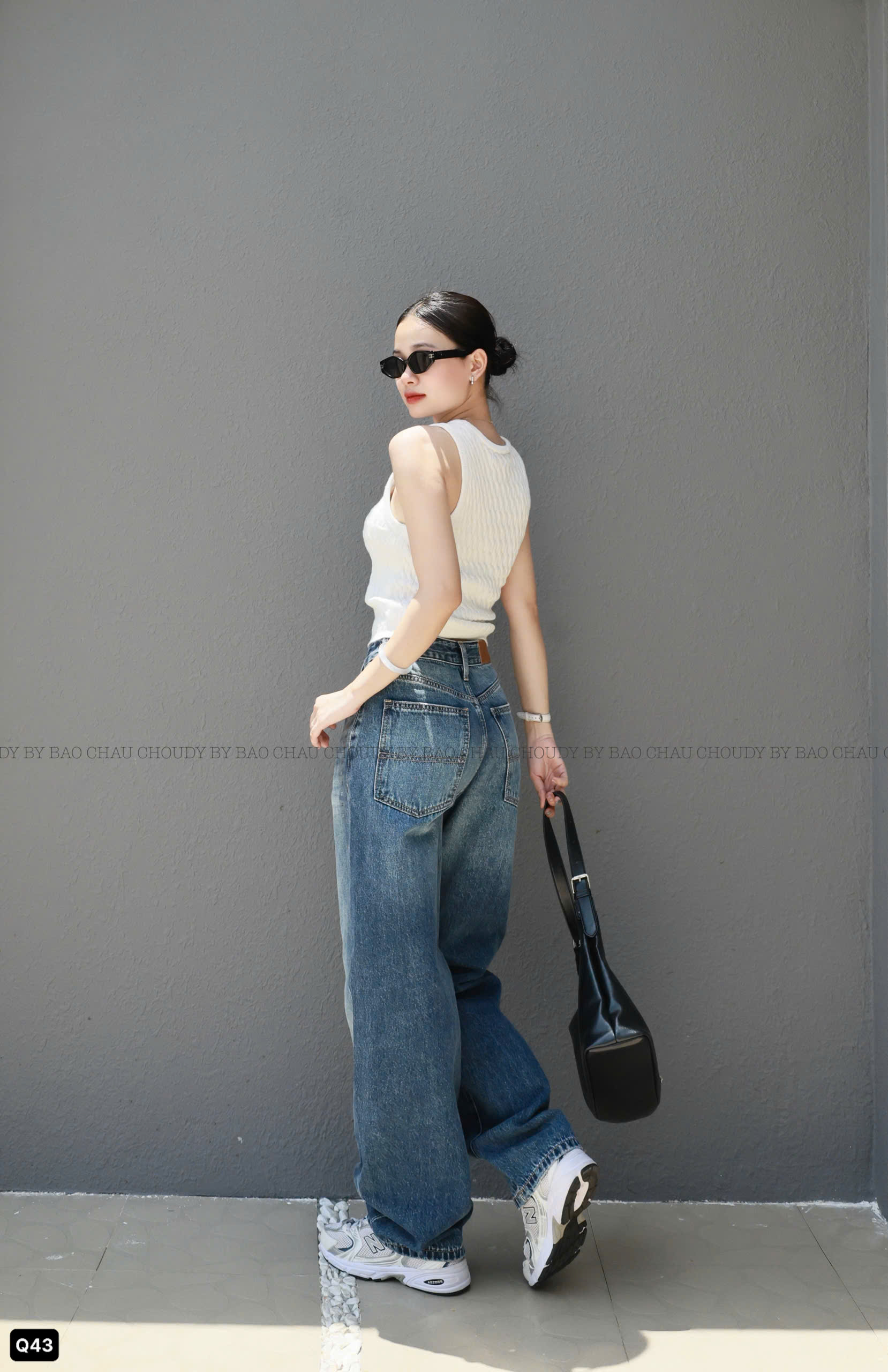 SALE Q43_thumbnail_20