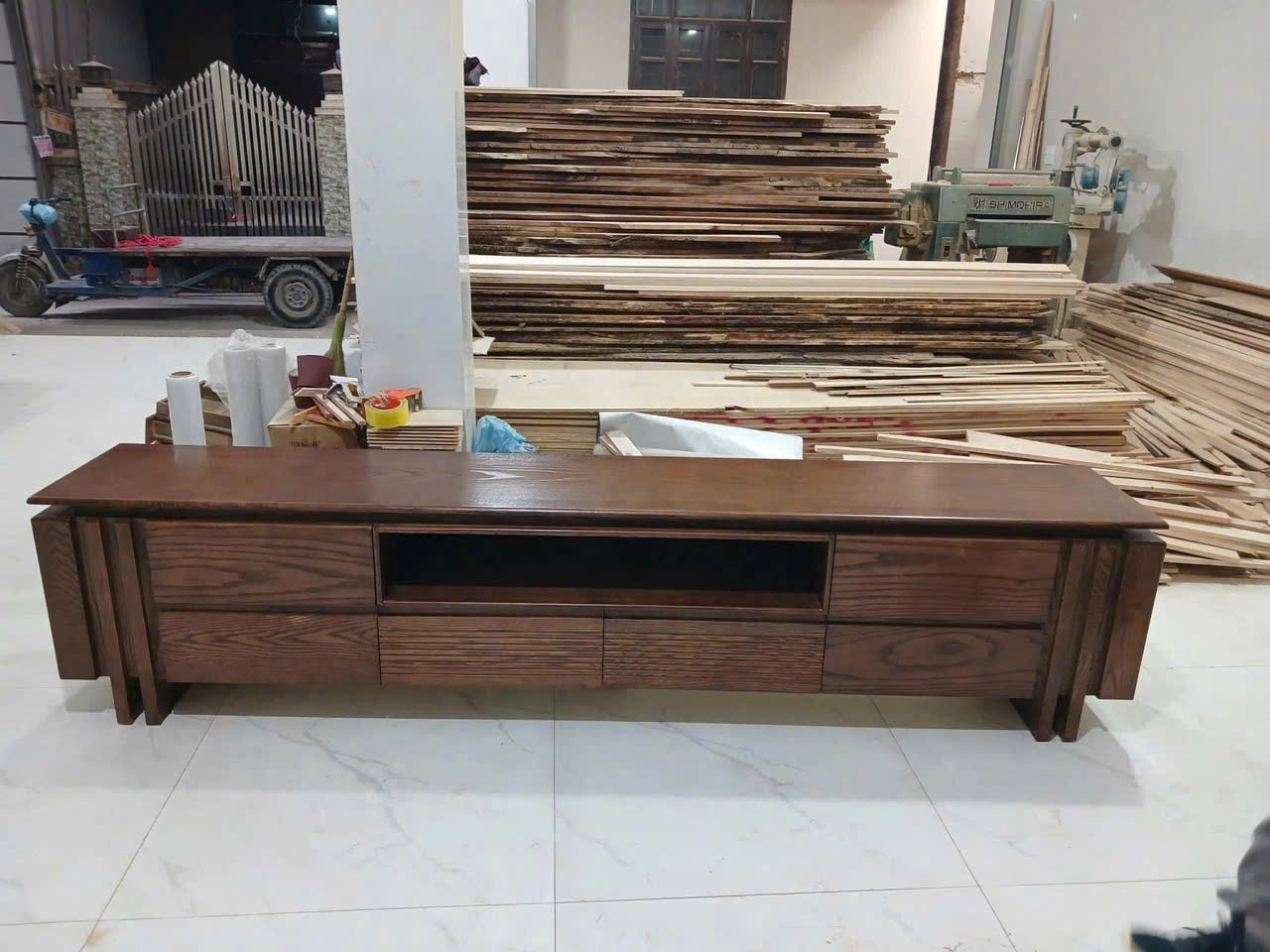 Kệ ti vi