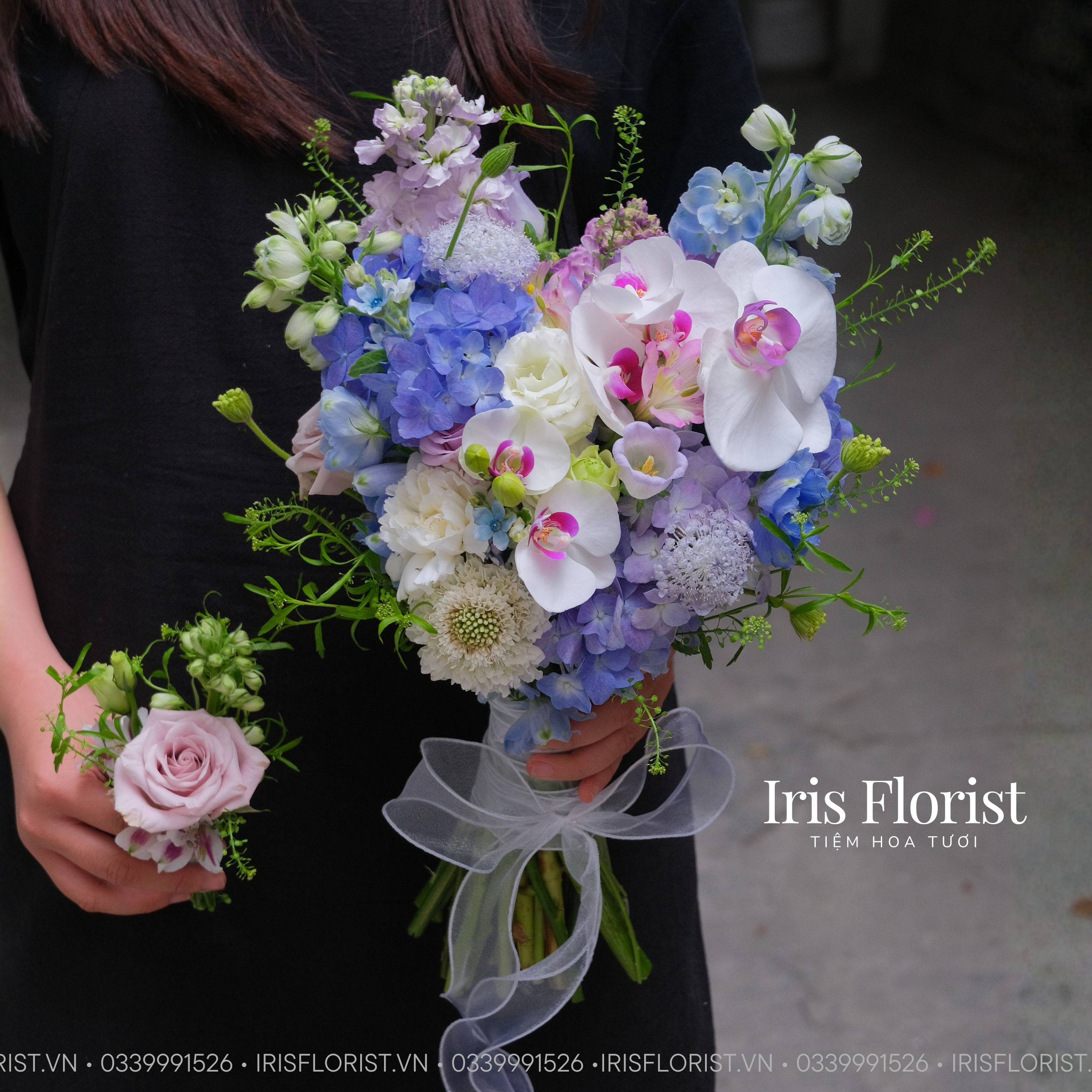 Bó hoa cưới tone Tím Xanh - Tú cầu, Lan hồ điệp