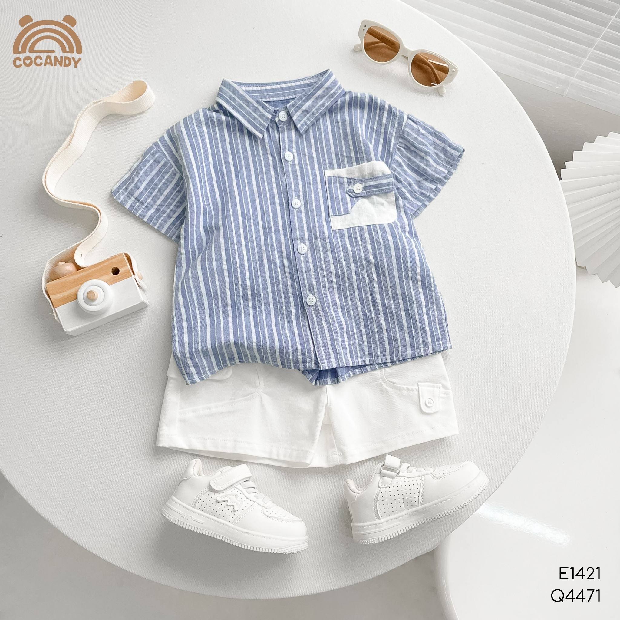 Áo cộc sơ mi kẻ XANH túi ốp phối trắng