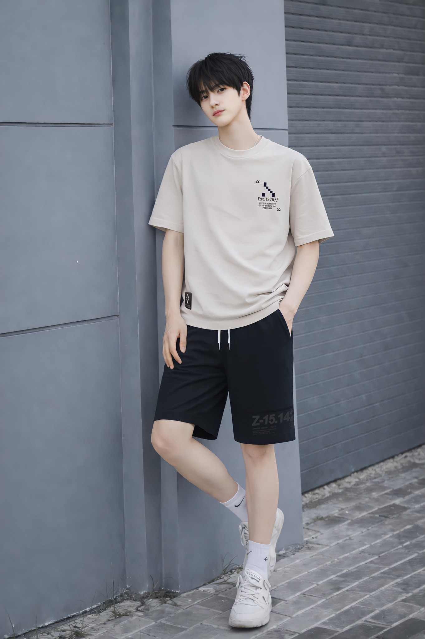 Áo phông dáng thường bé trai màu be in chữ_thumbnail_4