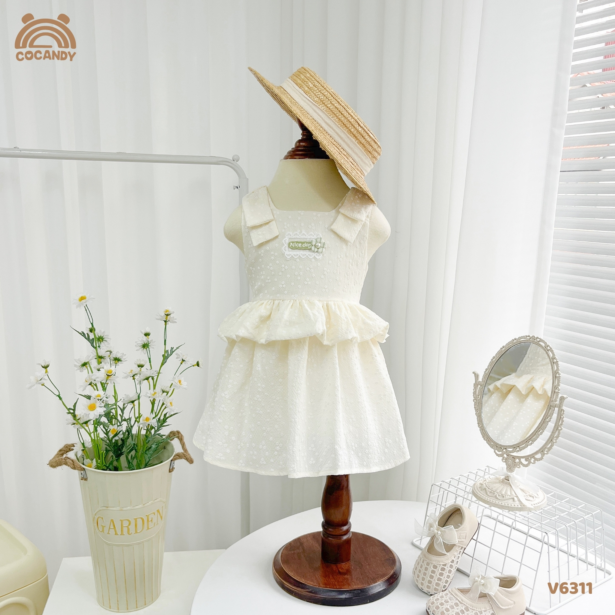 Váy 2 dây BE nơ vai nhún eo tag hoa CCD_thumbnail_1