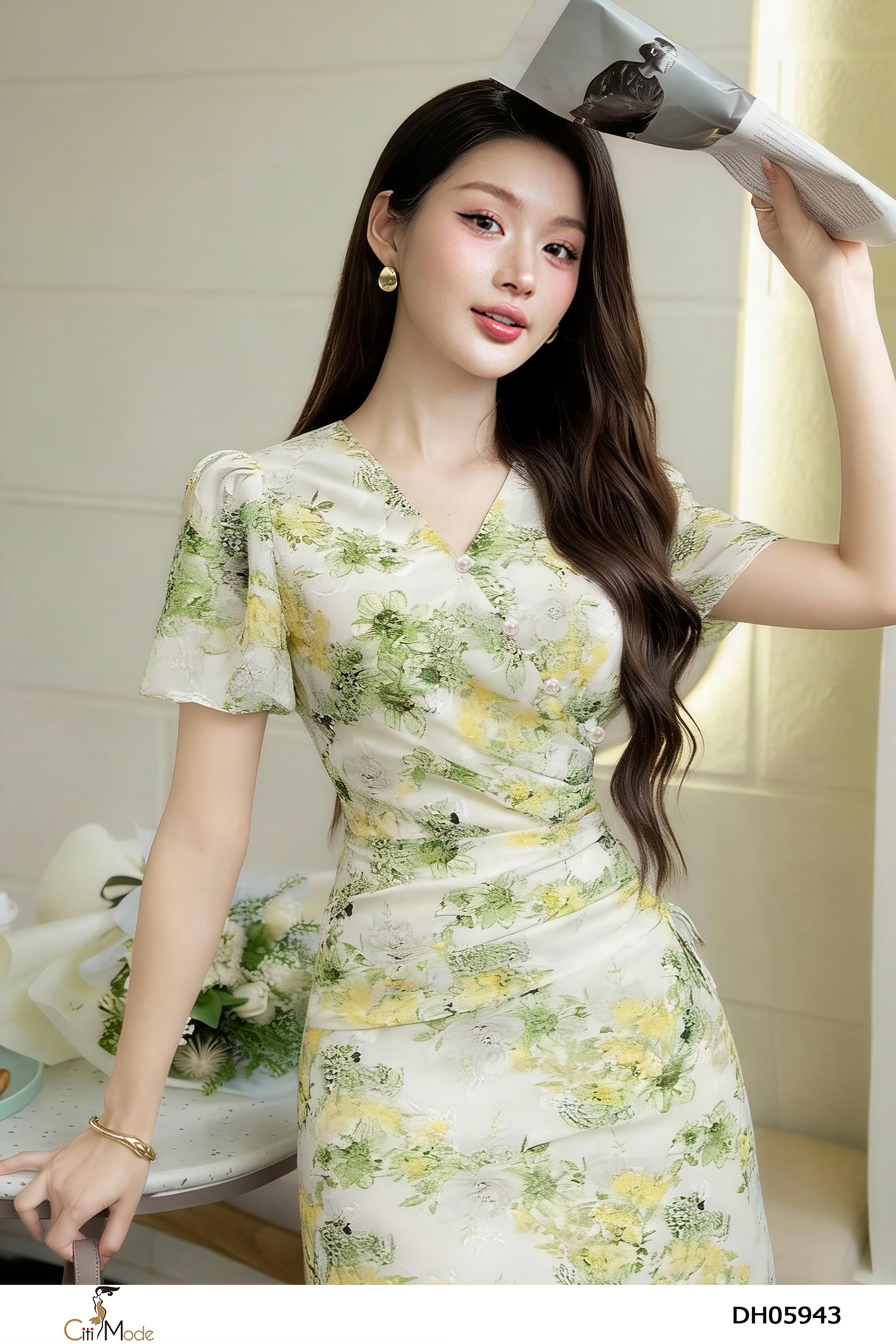 Đầm xòe hoa xanh cổ V tay cọc nhún eo_thumbnail_2