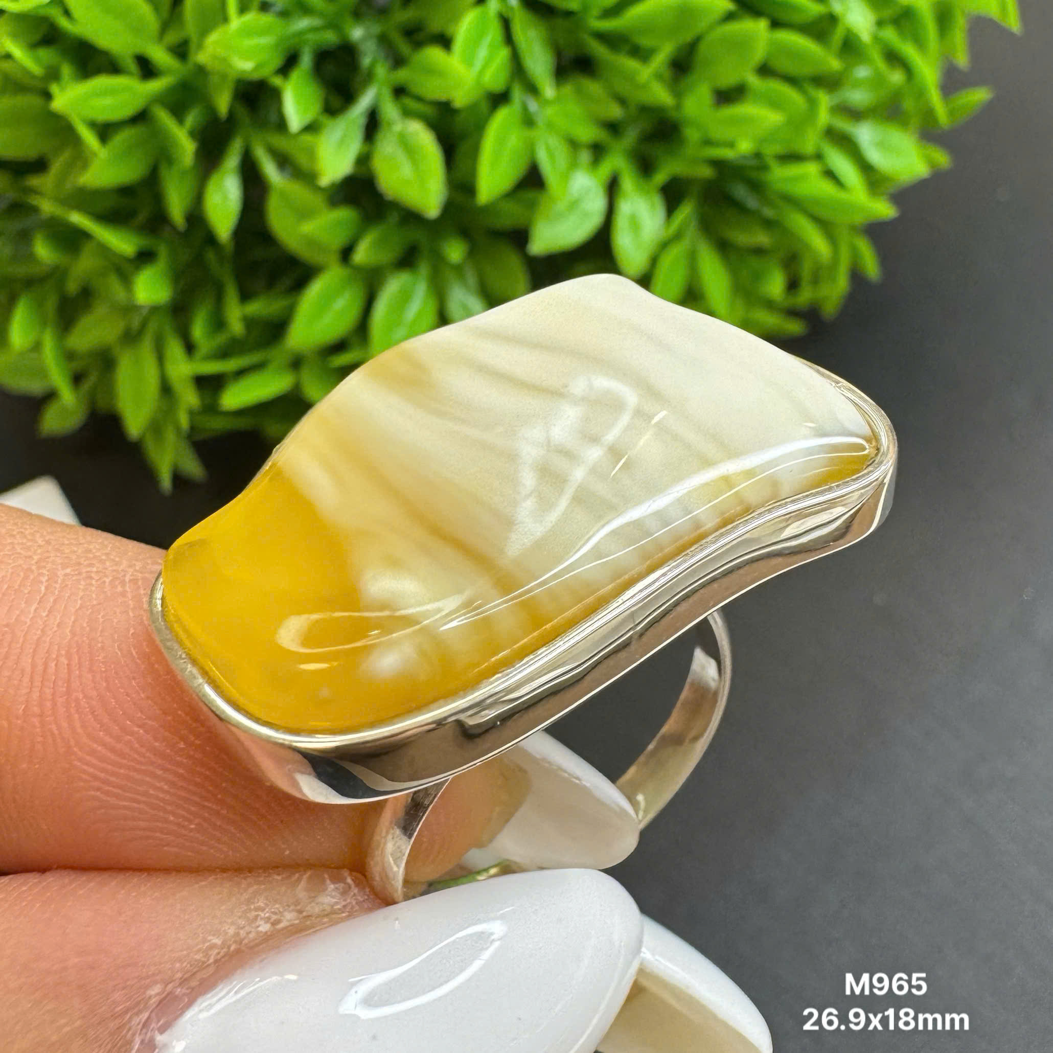 Nhẫn Hoàng Gia Dáng Tự Do - M965
