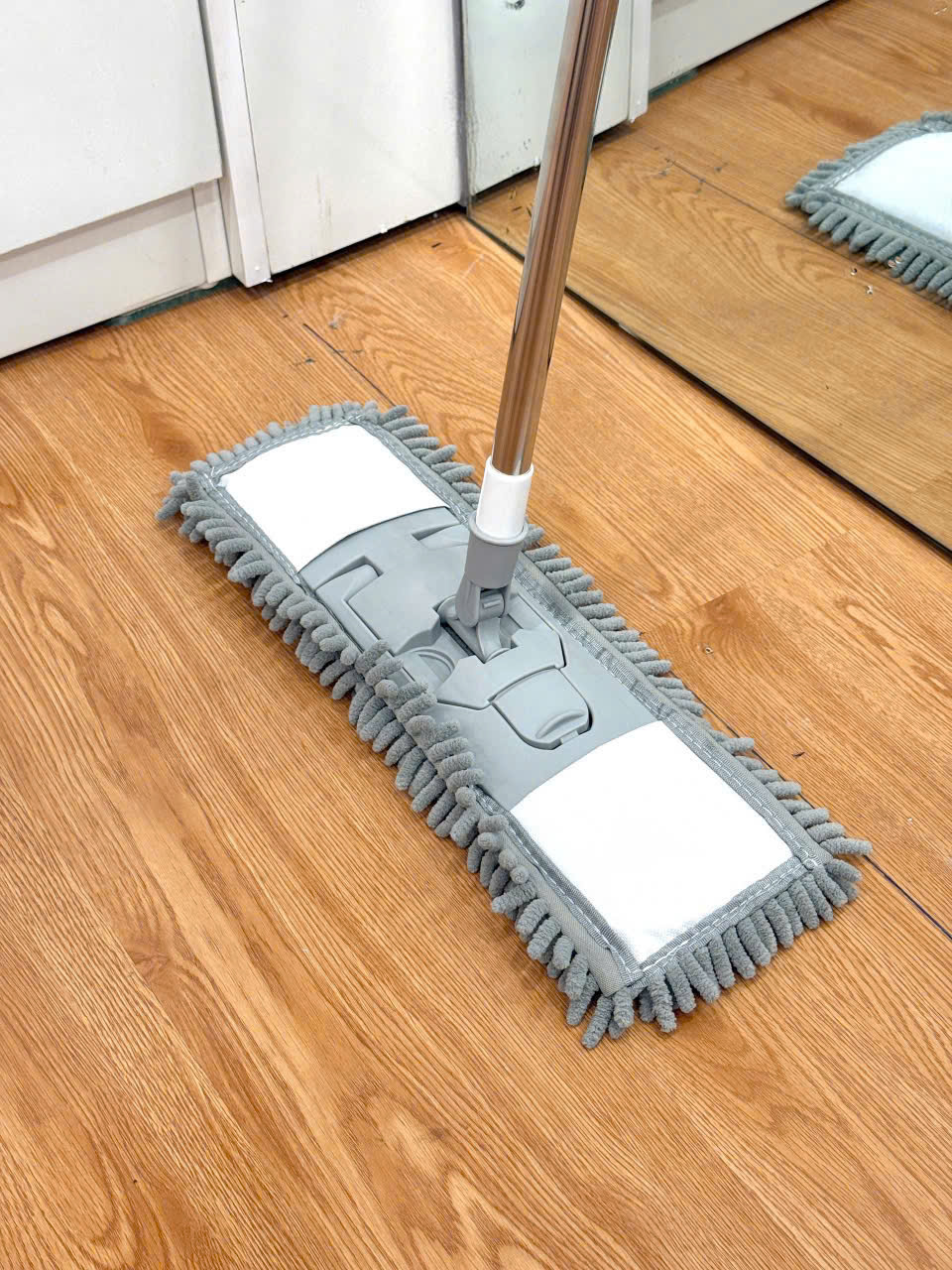 CÂY LAU NHÀ CHENILLE MIRAI_thumbnail_4