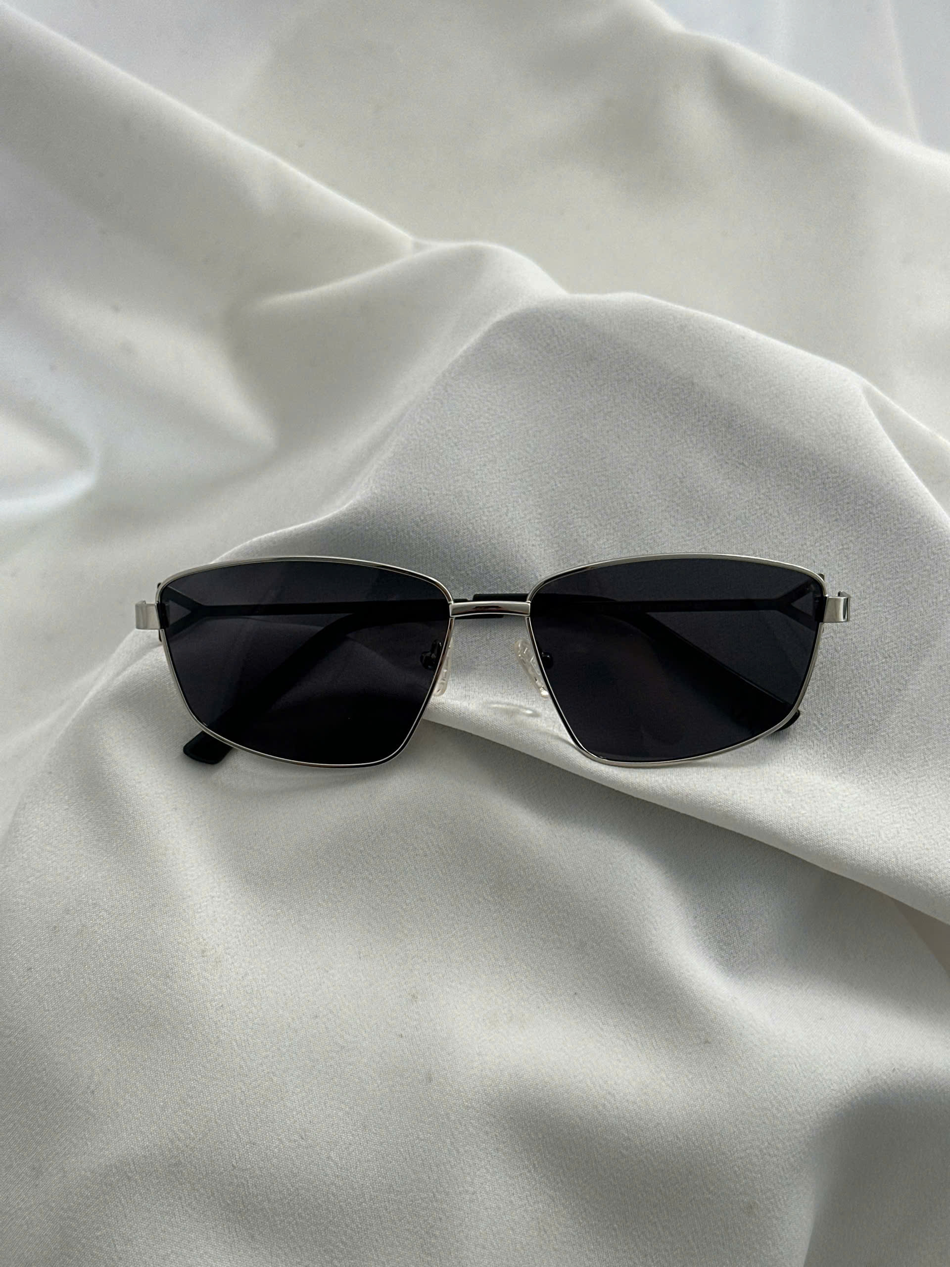 K7 MAT KINH_thumbnail_2