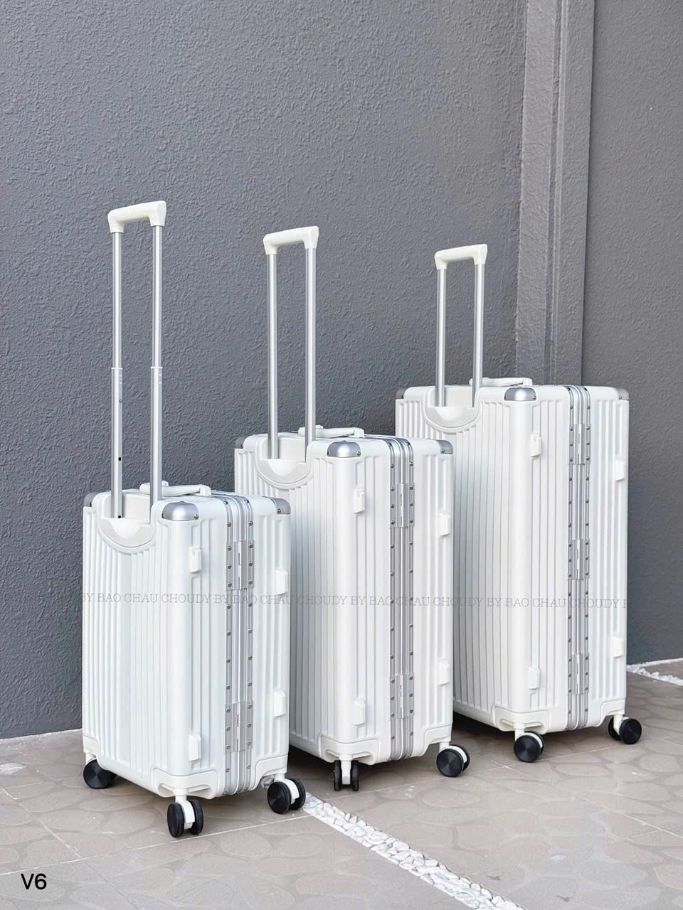 32 V6 VALI TRẮNG_thumbnail_2