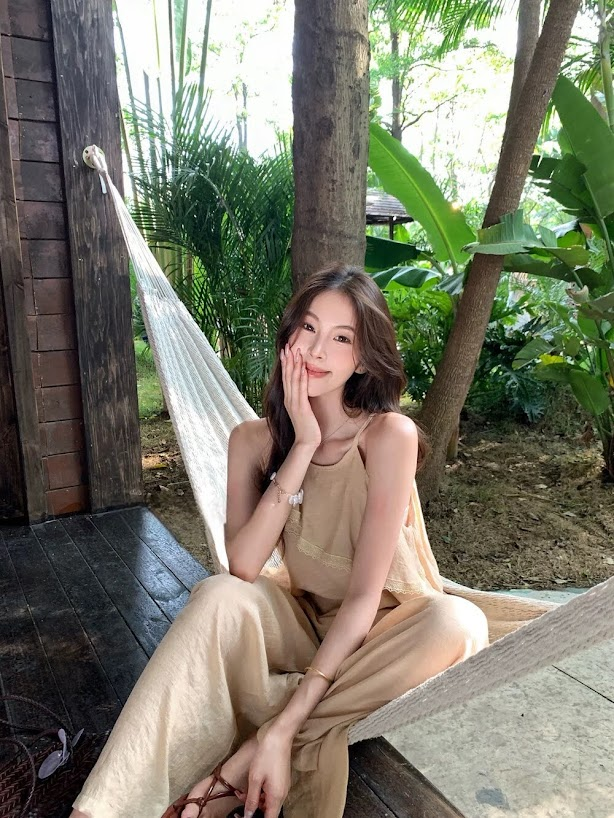 Lucas - Set áo yếm bèo tầng chéo + quần ống suông cùng chất liệu dáng dài_thumbnail_8