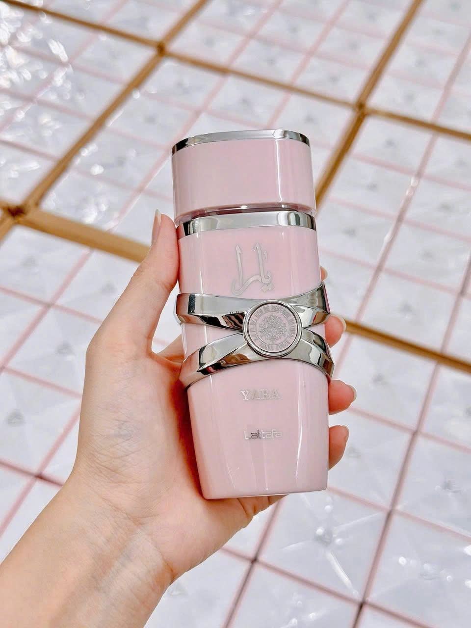 NƯỚC HOA YARA LATTAFA