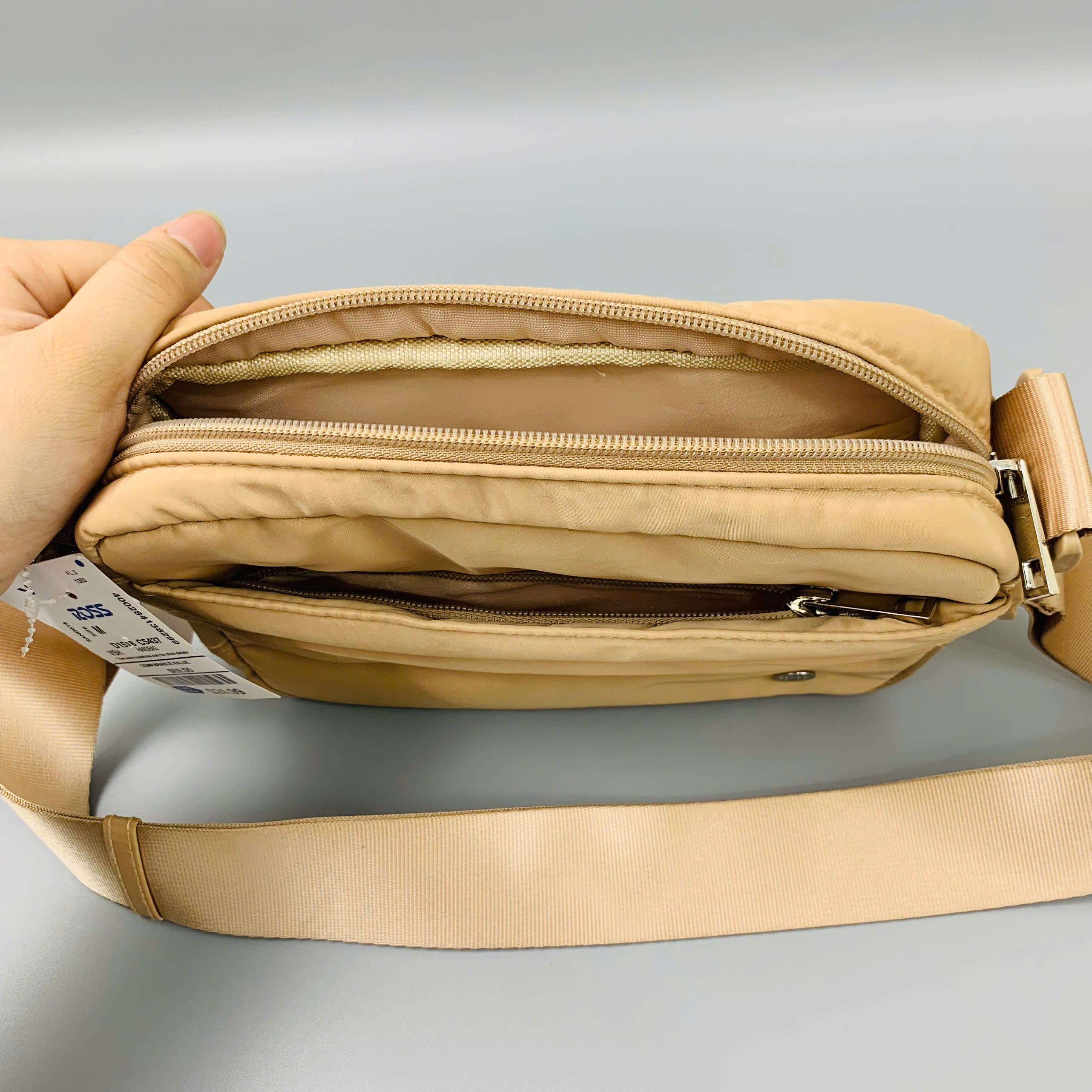 TÚI ĐEO CHÉO MINI MÀU BE – NHẸ NHÀNG, DỄ PHỐI, ĐA NĂNG_thumbnail_2