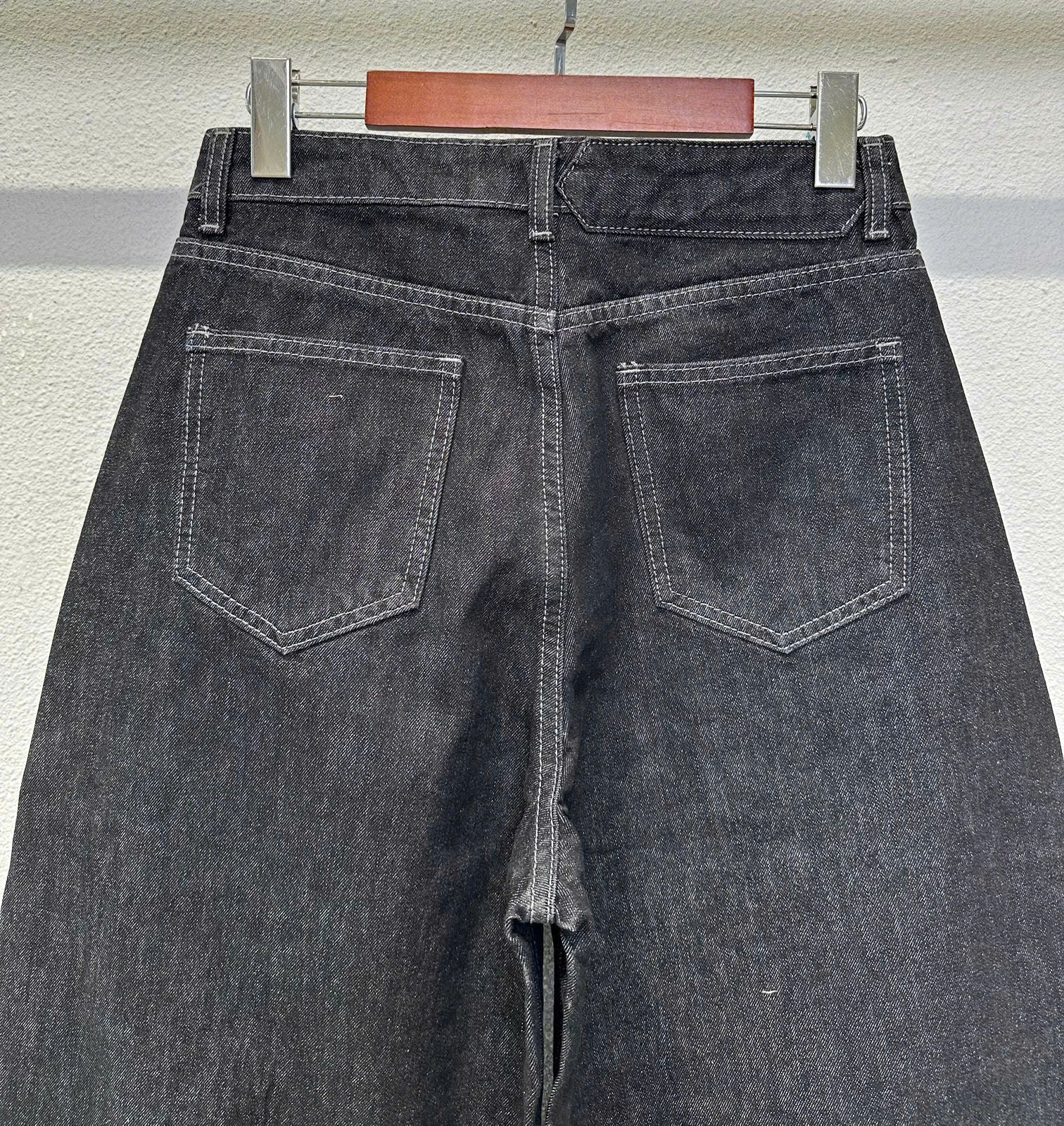 QUAN JEAN_thumbnail_3