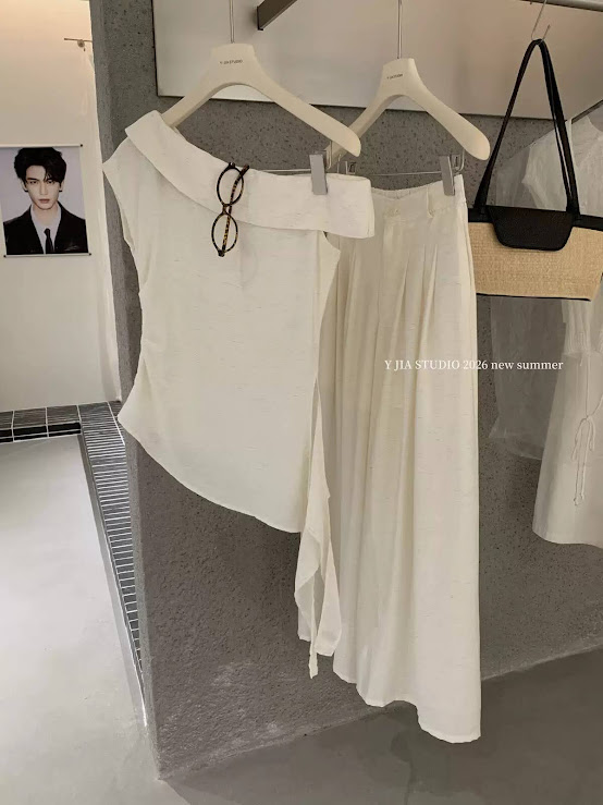 Lucas - Set áo lệch vai rúm eo vạt chéo + quần ống suông dài_thumbnail_3