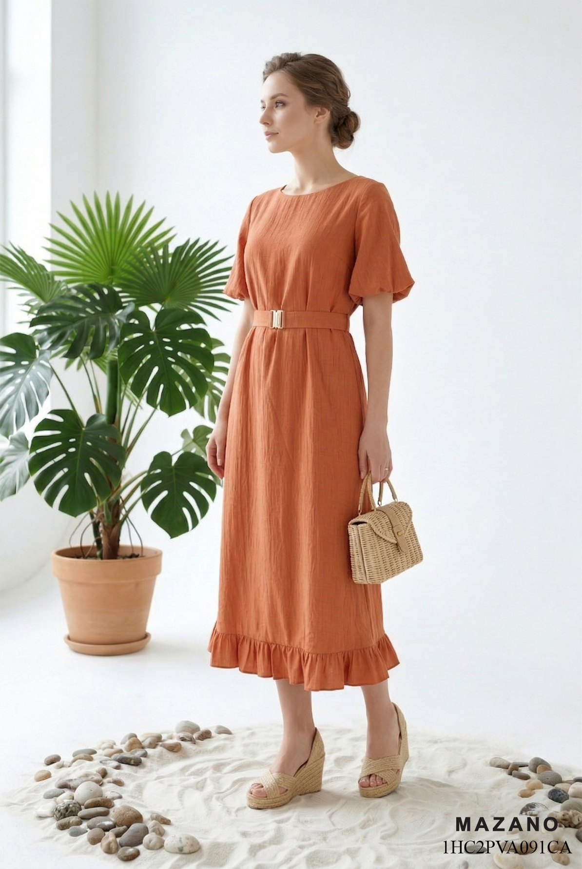 Đầm vải linen cách điệu dáng suông cổ thuyền tay bồng ngắn thiết kế MAZANO