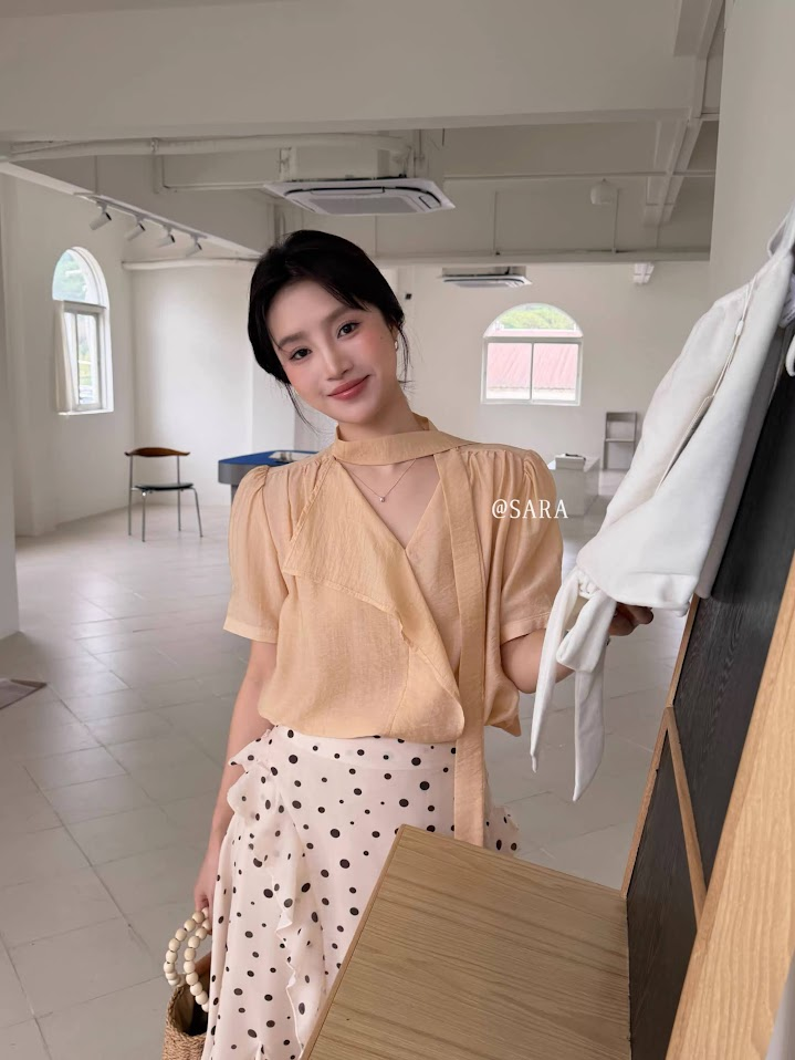 Lucas - Áo sơ mi cộc tay vải voan tơ cổ tim + dây lụa_thumbnail_1