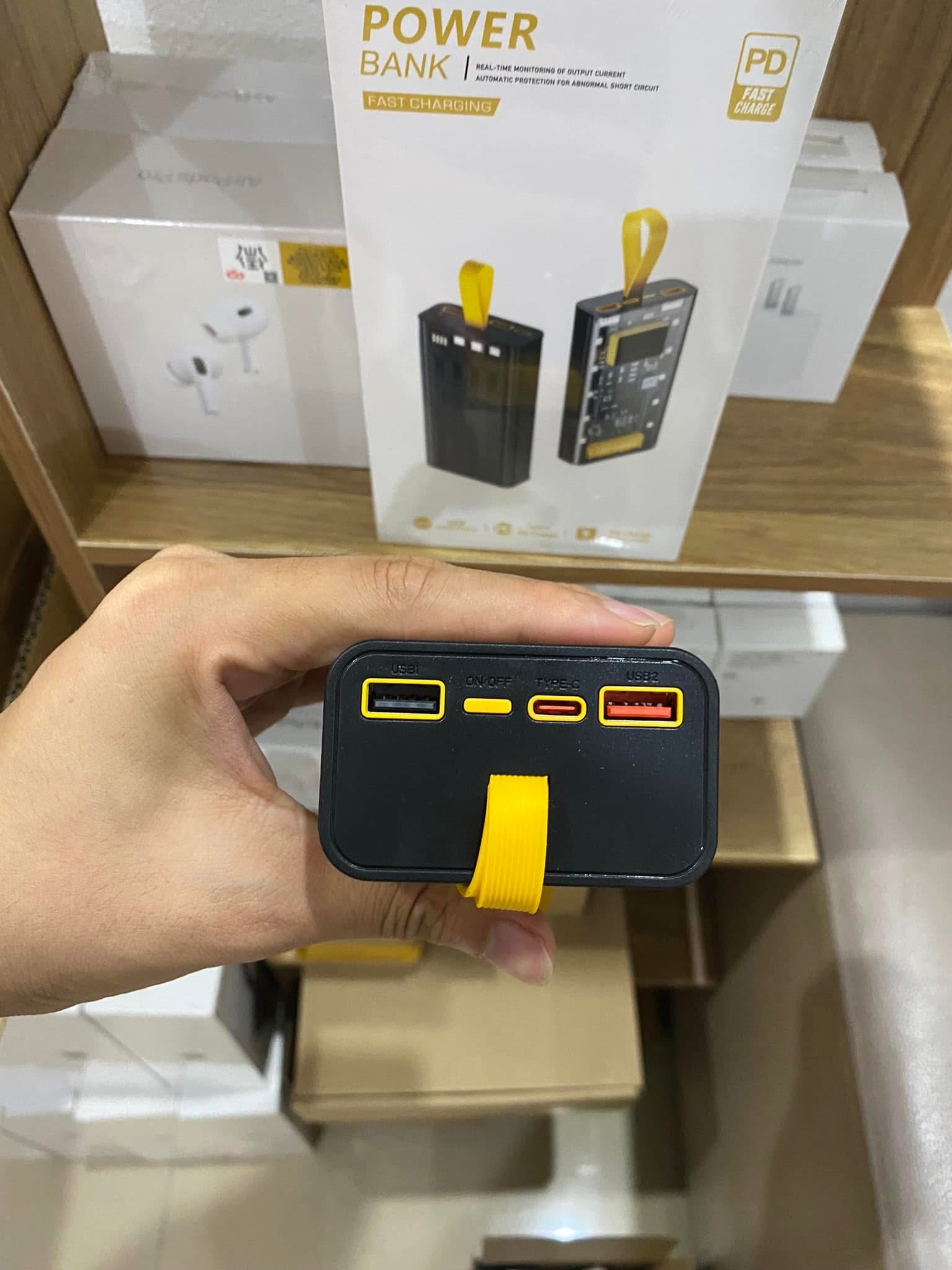 Sạc Dự Phòng 30000MAH Sạc Nhanh PD120W/20W Trong Suốt Tích Hợp 4 Dây Sạc_thumbnail_2