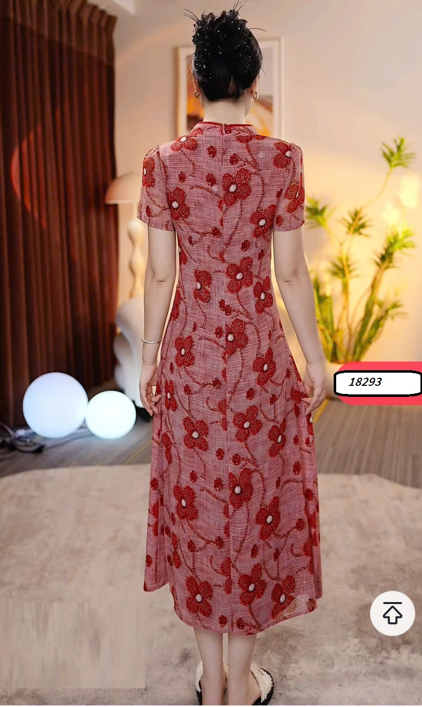 18293-Đầm suông A cổ tàu  in hoa 5D màu đỏ ( voan lụa, lót)_thumbnail_1