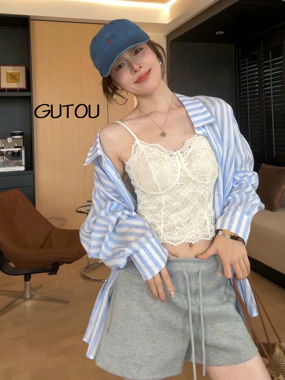 [ GUTOU ] Áo Hai Dây Viền Ren Lace Flowers