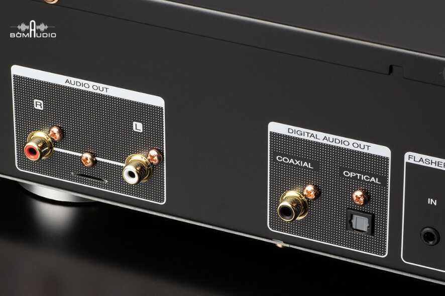 CD Marantz CD6007 với đầu ra mạ vàng