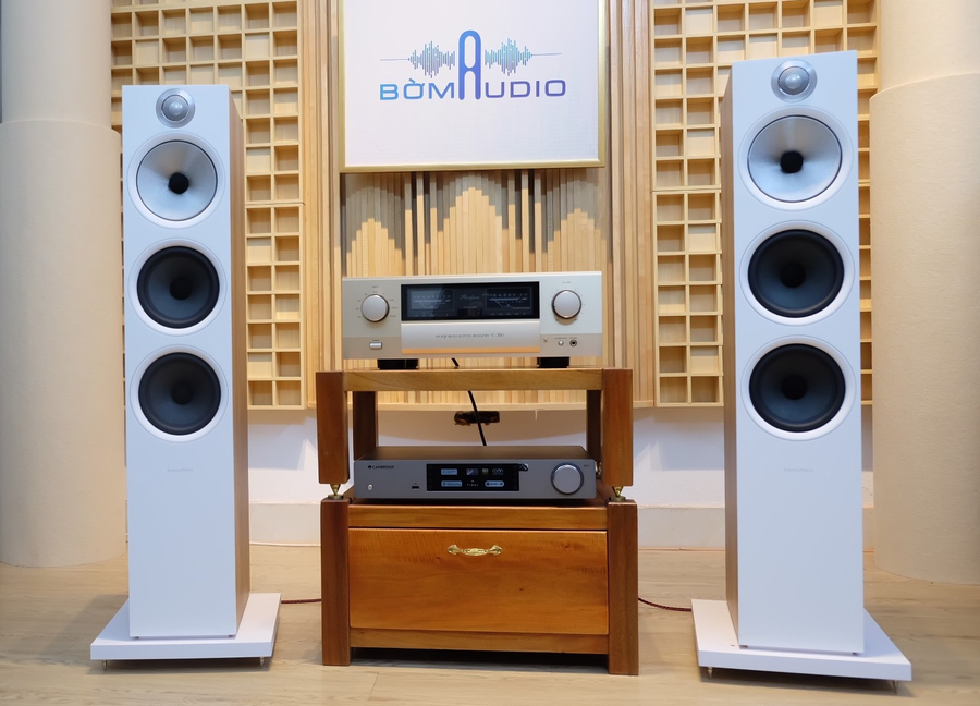 Hình ảnh chụp thực tế Combo Amply Accuphase E380 + Loa B&W 603 S2 + Đầu Dac Cambridge CXN V2 - B13 tại Bờm Audio