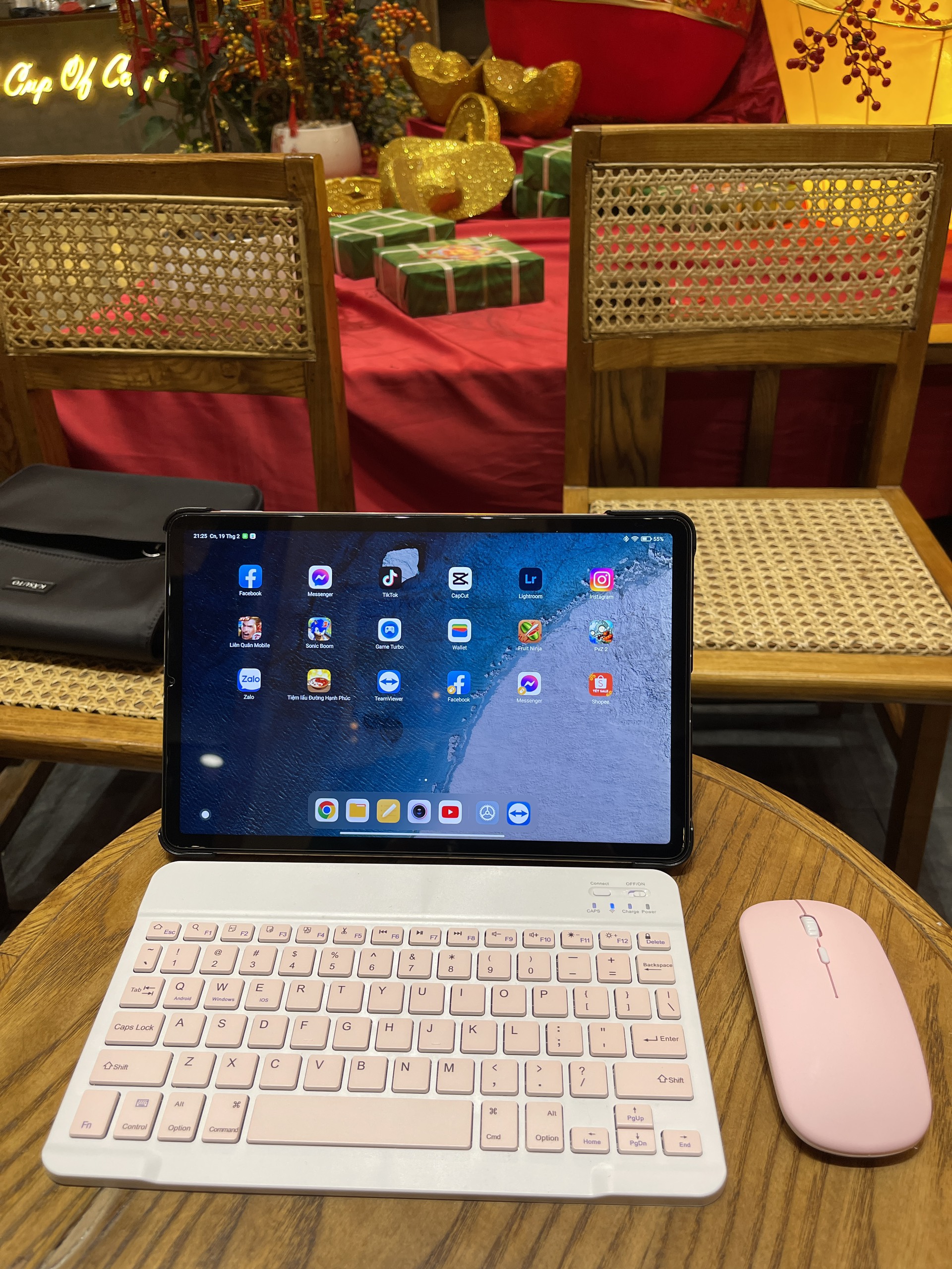 Bộ Bàn Phím Bluetooth Không Dây Kèm Chuột_thumbnail_2