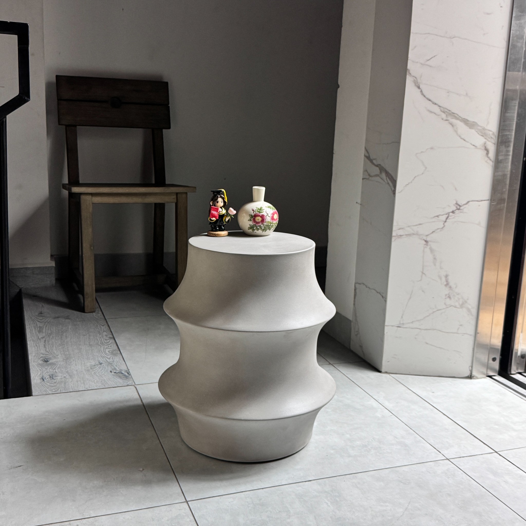 Bàn Studio Alfreda - Đá Xi Măng