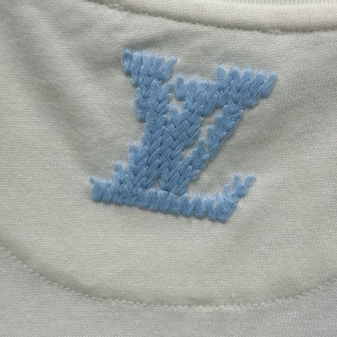 Phông Lv _thumbnail_8