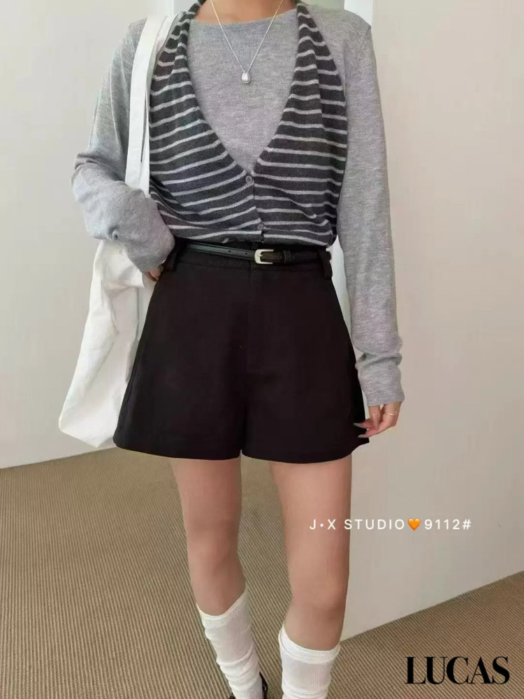 Quần sóc kaki nối trần gân 2 bên + đai da nâu