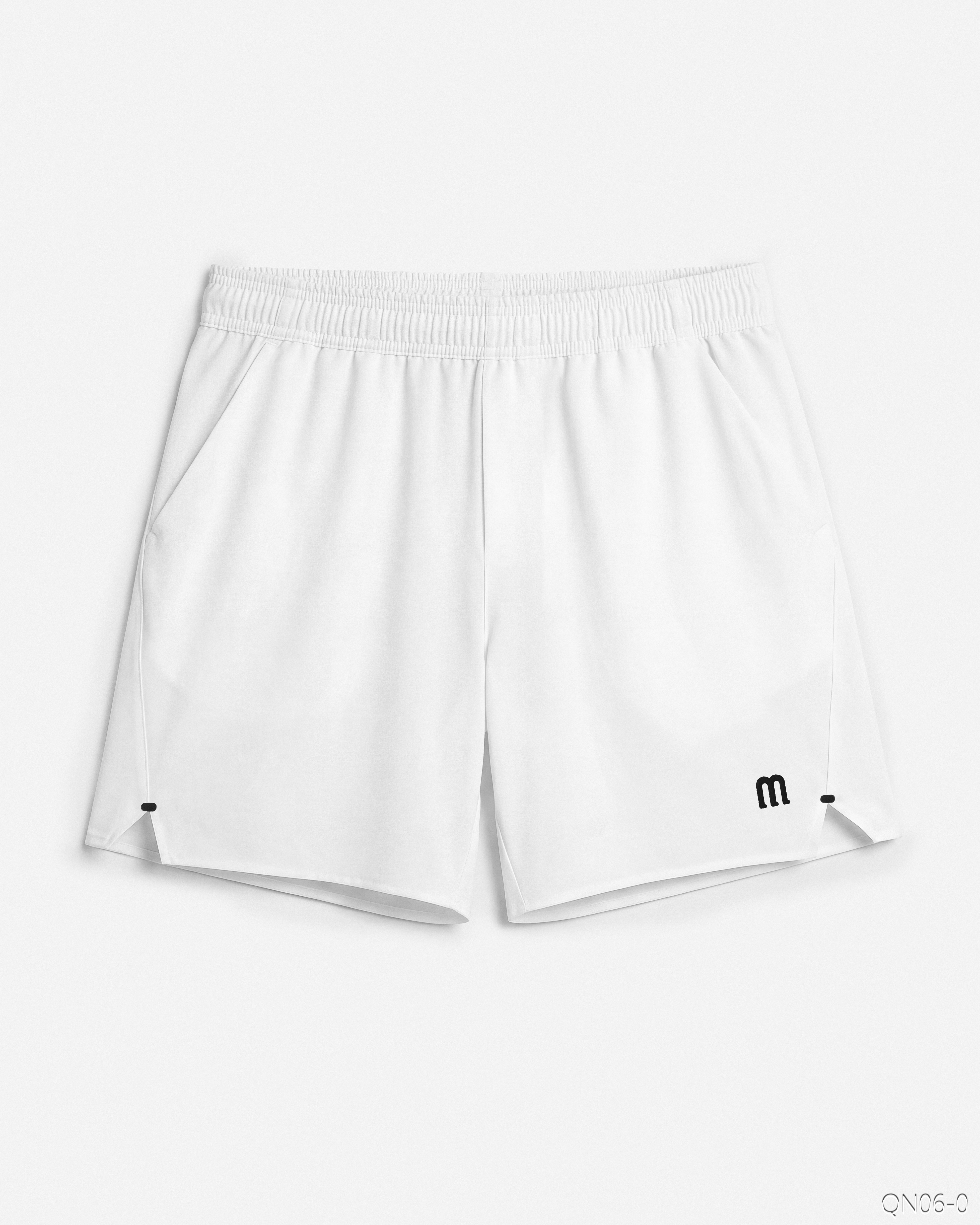 QUẦN NGẮN CHUN MANESTI GIÓ CHỮ m ĐEN CHẤM ĐEN