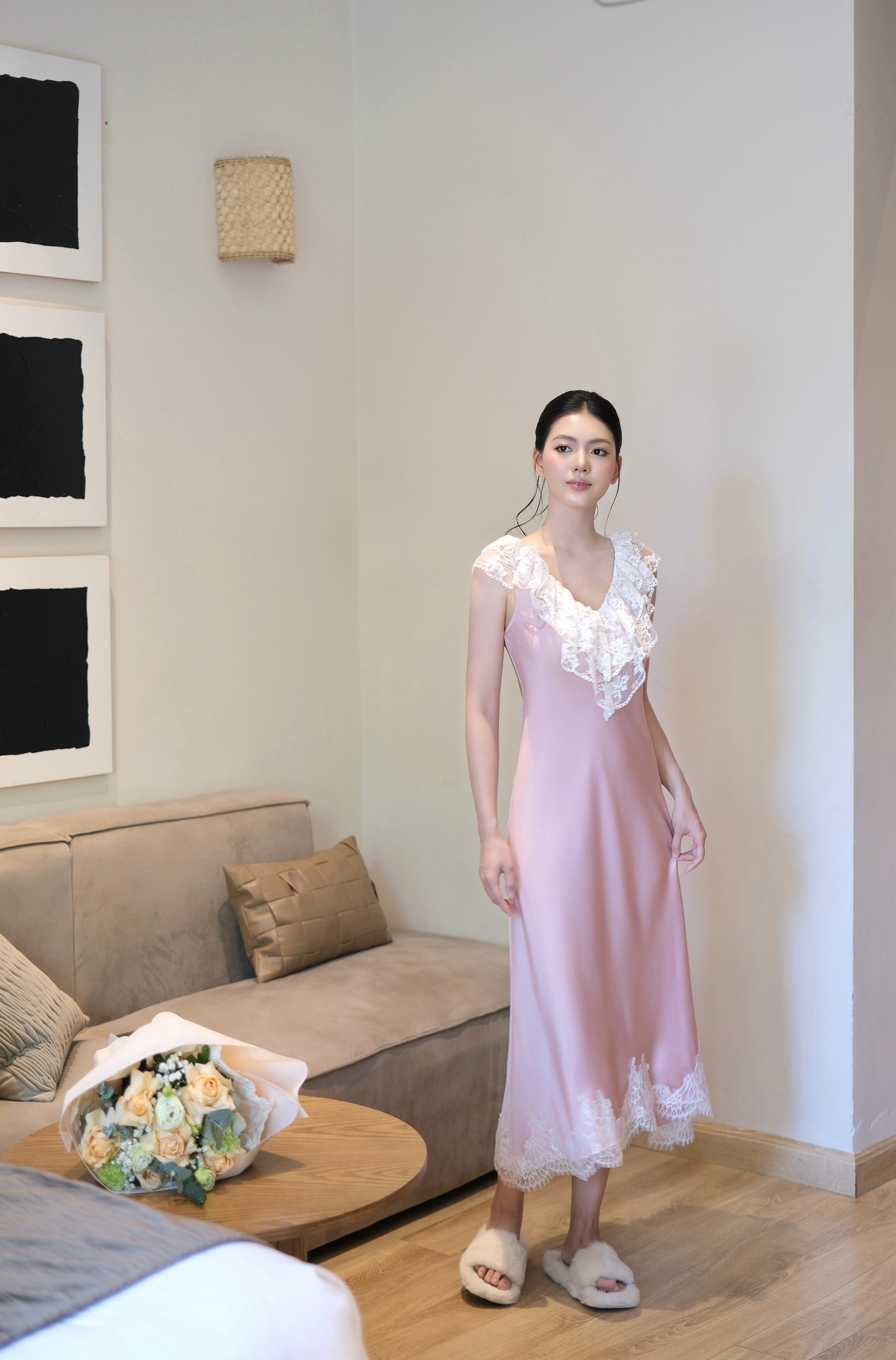 Váy Lụa Phối Ren V56