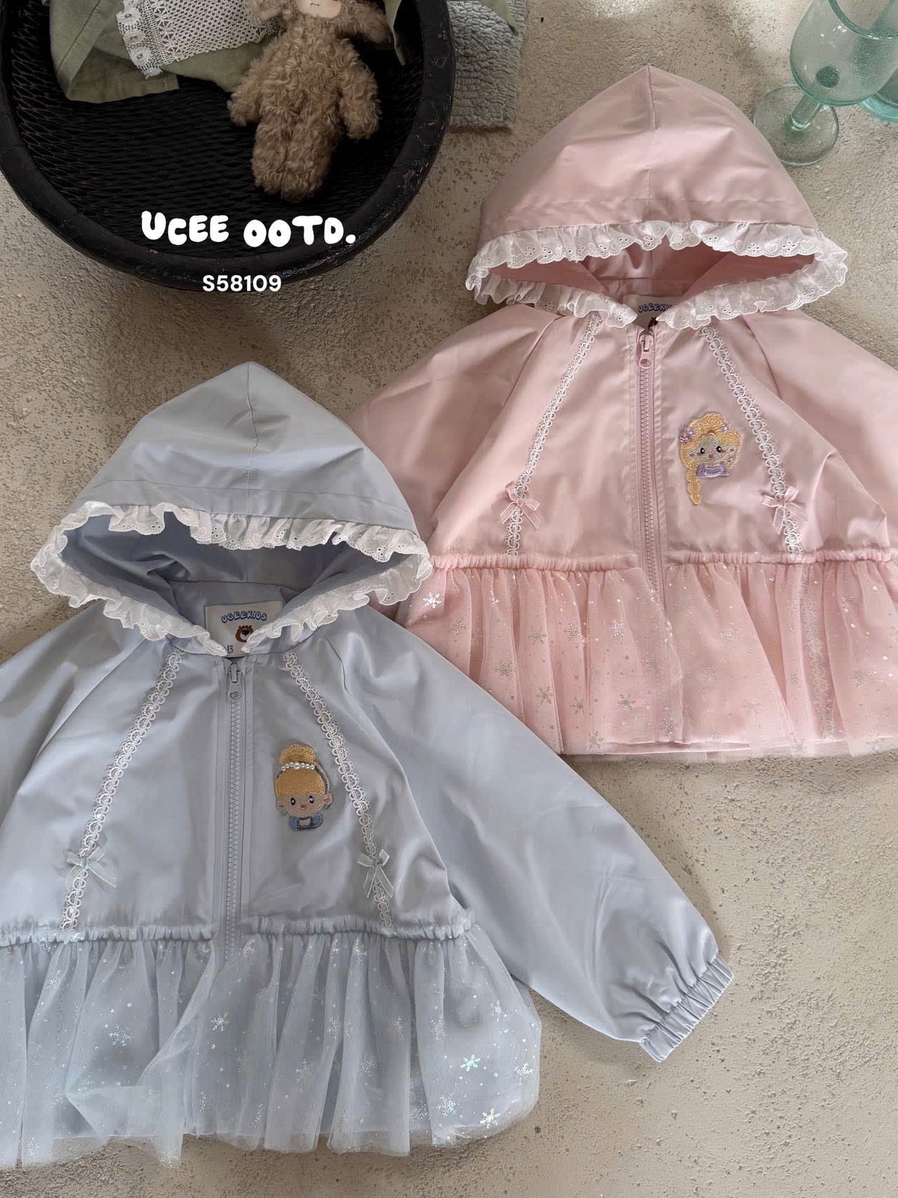 UC04 - Áo khoác gió phối voan màu hồng dáng babydoll UCEE
