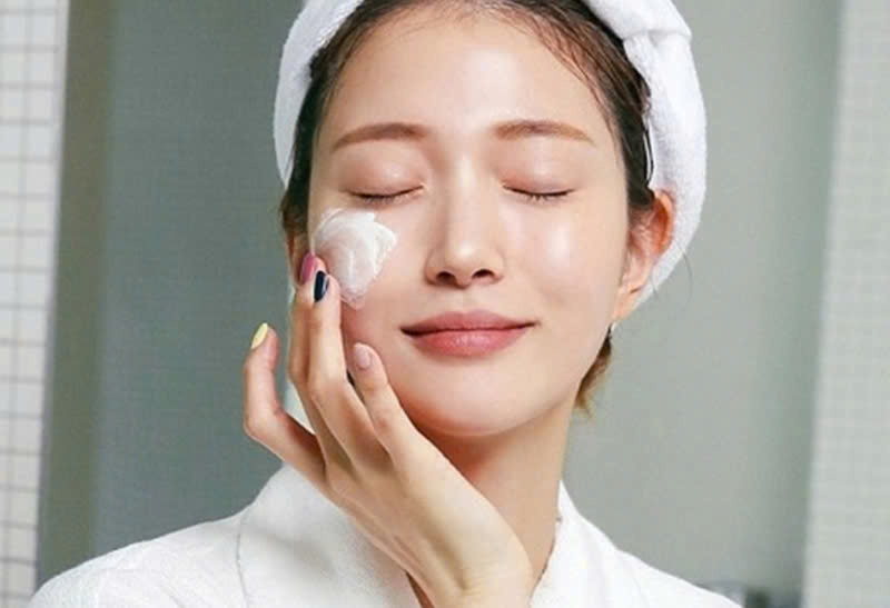 Kem Dưỡng Ẩm Cho Trẻ Sơ Sinh Và Mẹ Bầu Unimat Rikken 30g