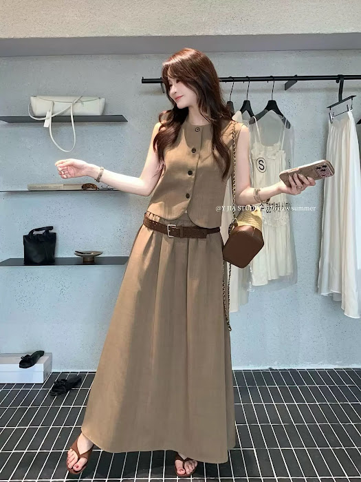 Lucas - Set áo zile cài cúc đen + chân váy xòe dáng dài vải xước 9067_thumbnail_3