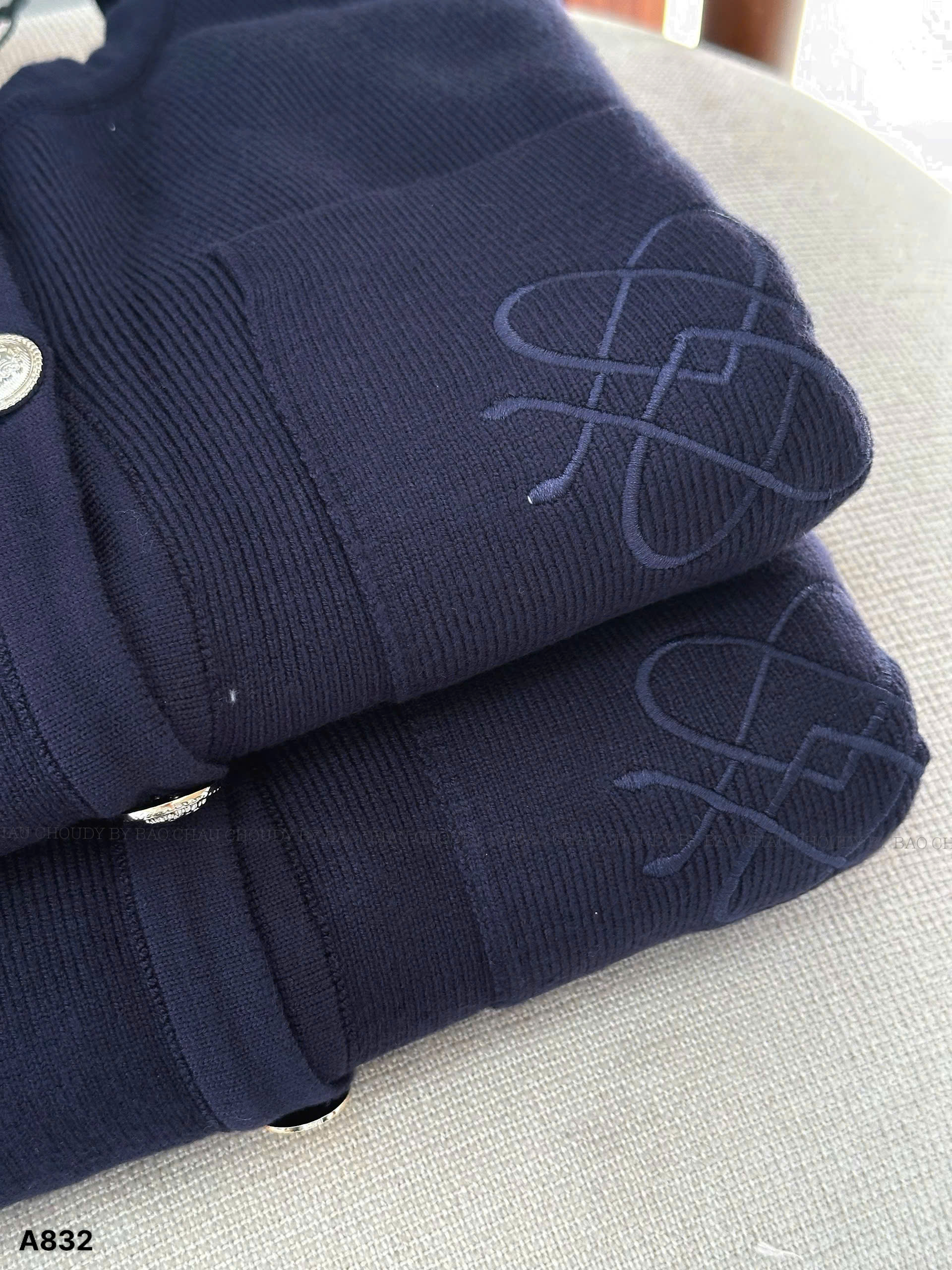 609 A832_thumbnail_27