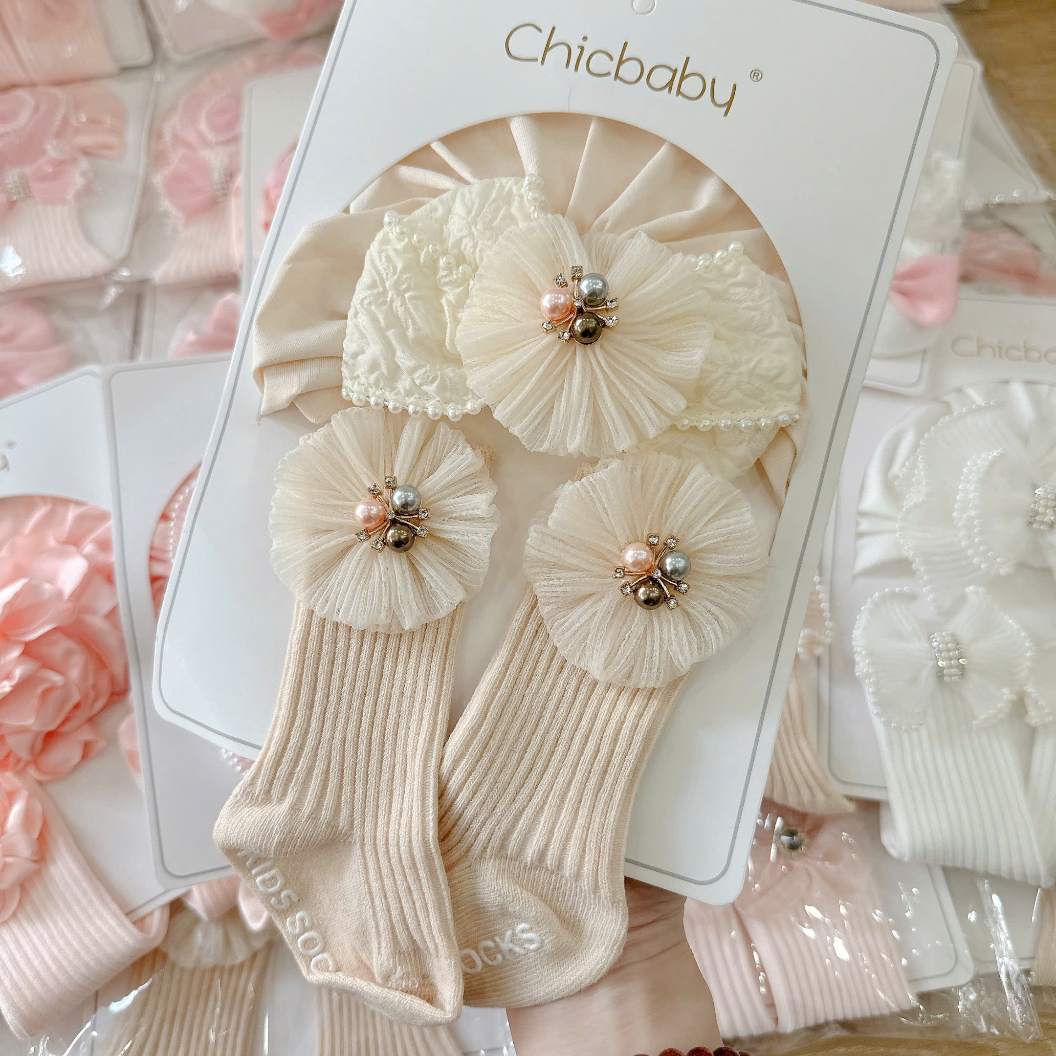 Set phụ kiện Tuban + tất Chicbaby 0-6M_thumbnail_1