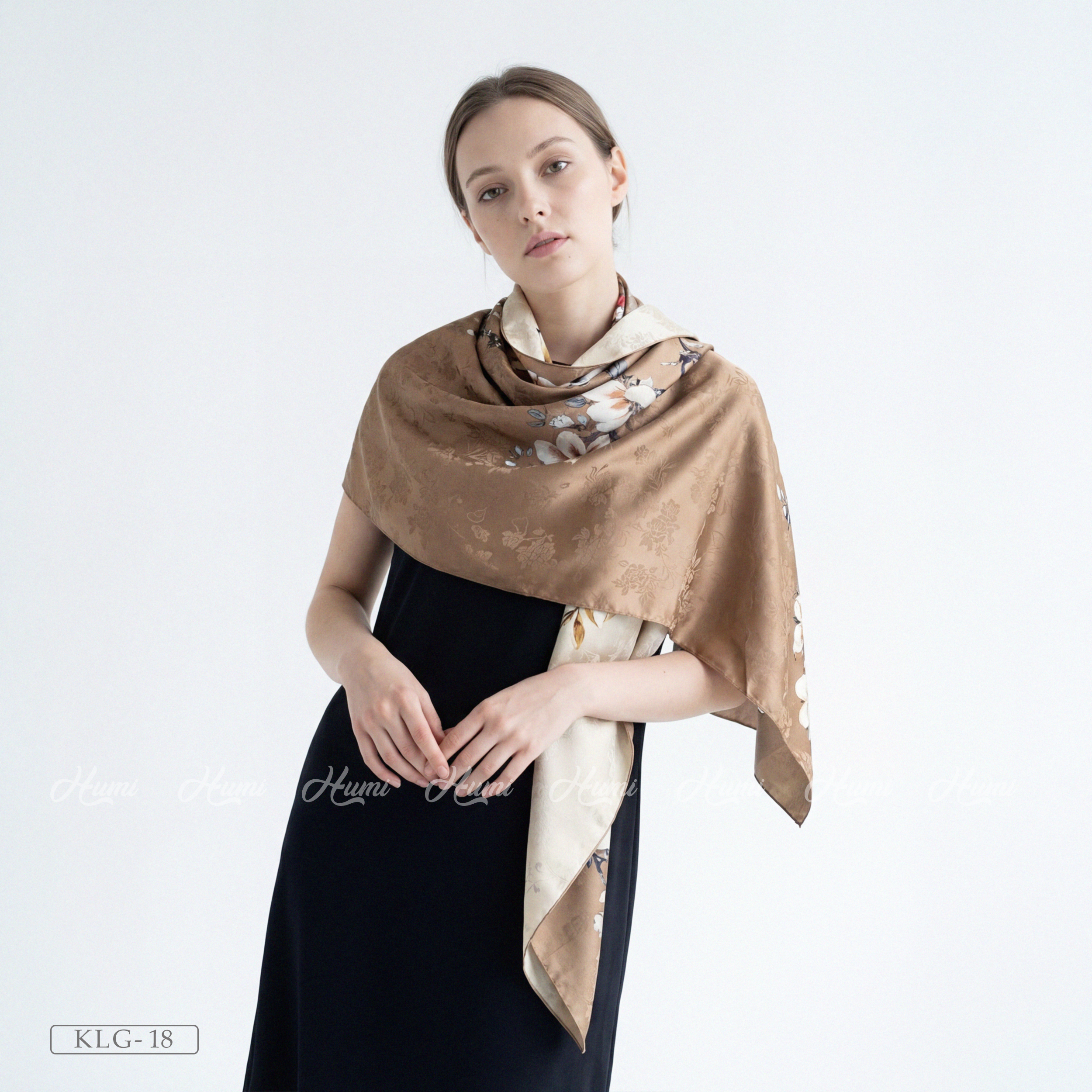 KHĂN LỤA GẤM CAO CẤP (KLG-18)_thumbnail_1