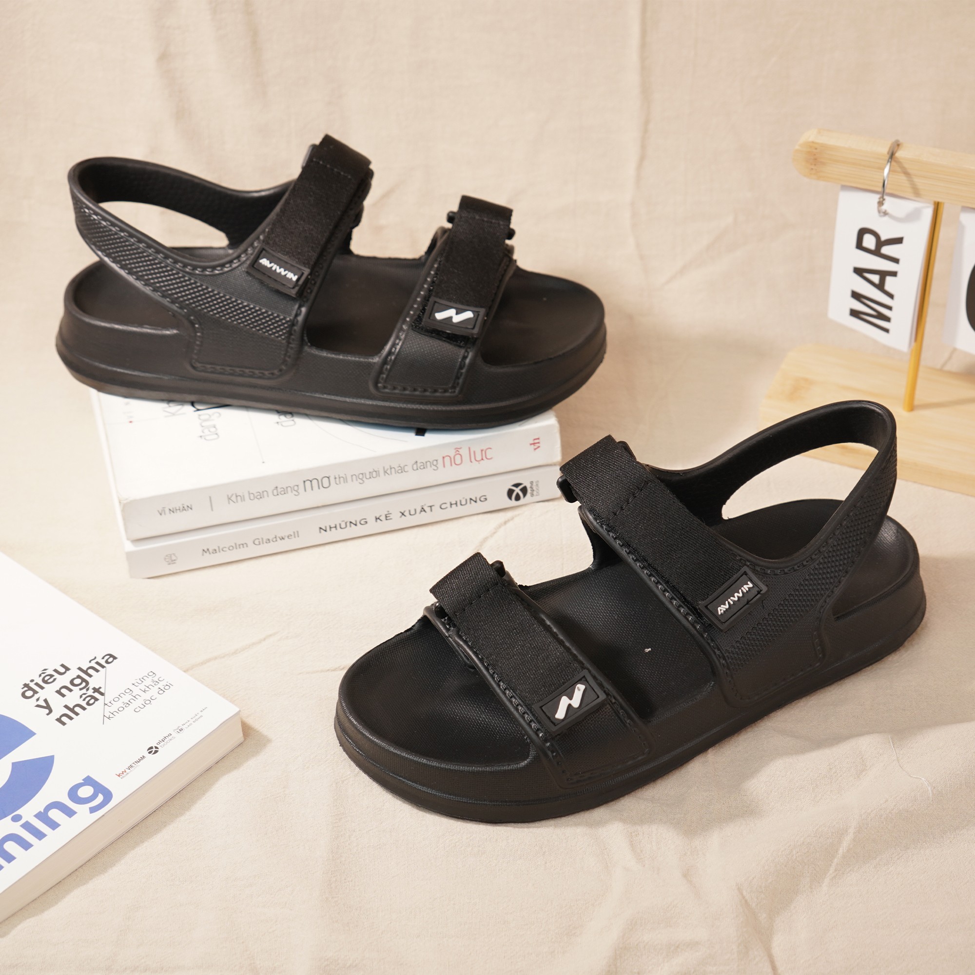 [S001] Dép Sandal Nam Nữ AVIWIN SN Flow 1 S001