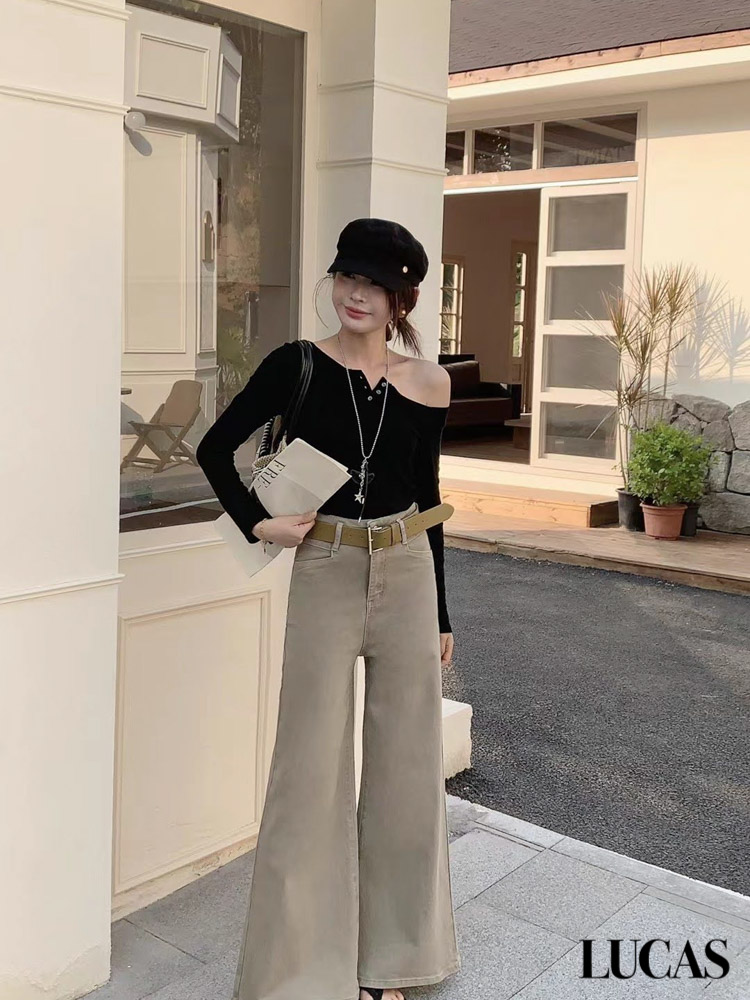 Quần Jeans ống suông loe + belt da nâu bản lớn