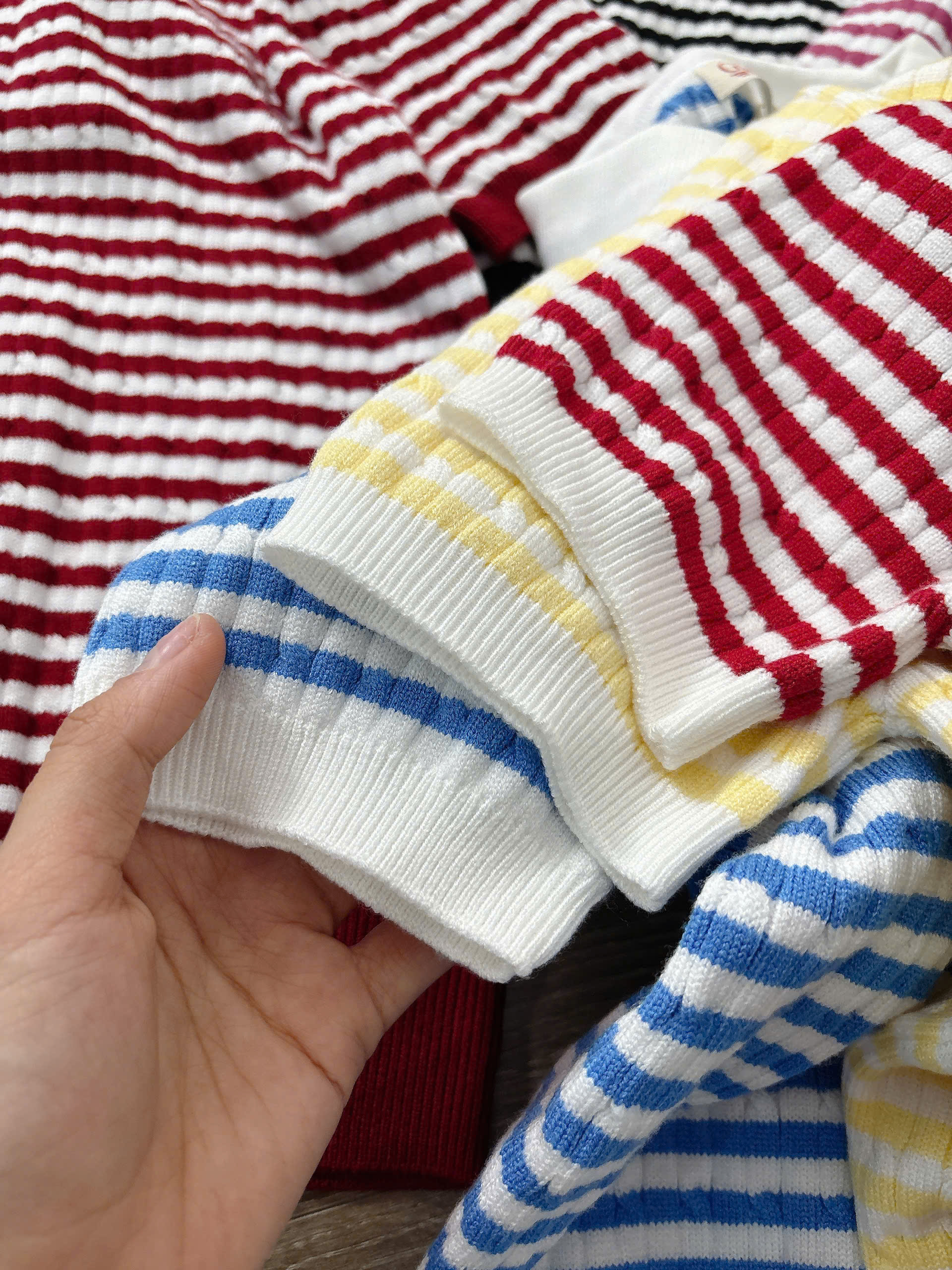 H125 ÁO DỆT KIM 7 MÀU_thumbnail_8