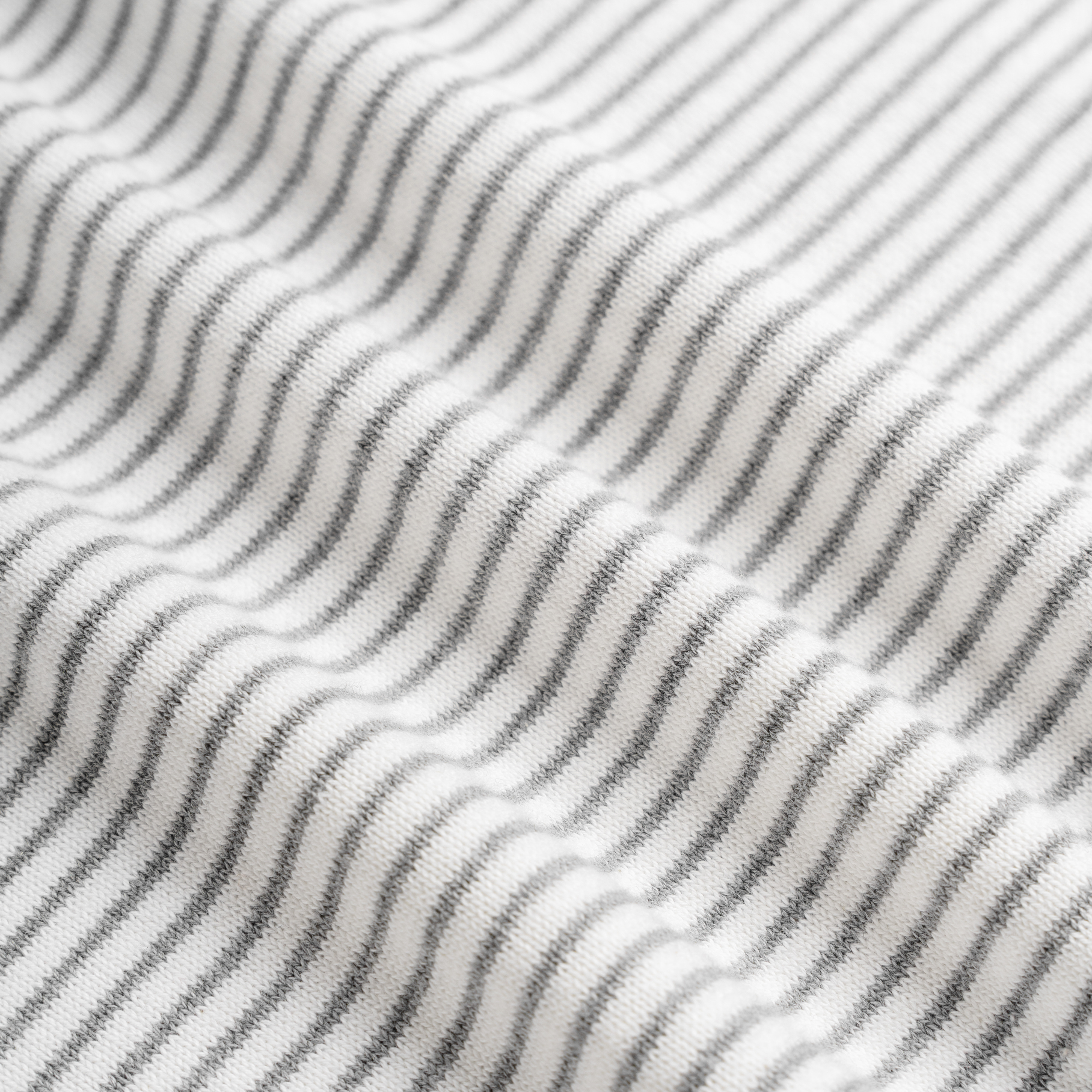 Áo Thun Dệt Kim Knit Sọc Nhuyễn_thumbnail_4