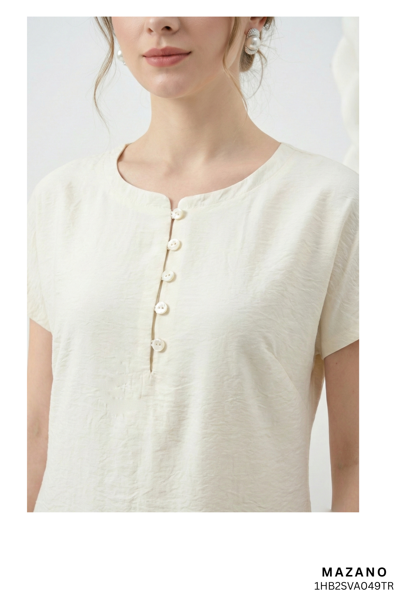Đầm vải pha linen trắng kem dáng suông A cổ tàu cách điệu tay ngắn thiết kế MAZANO_thumbnail_3