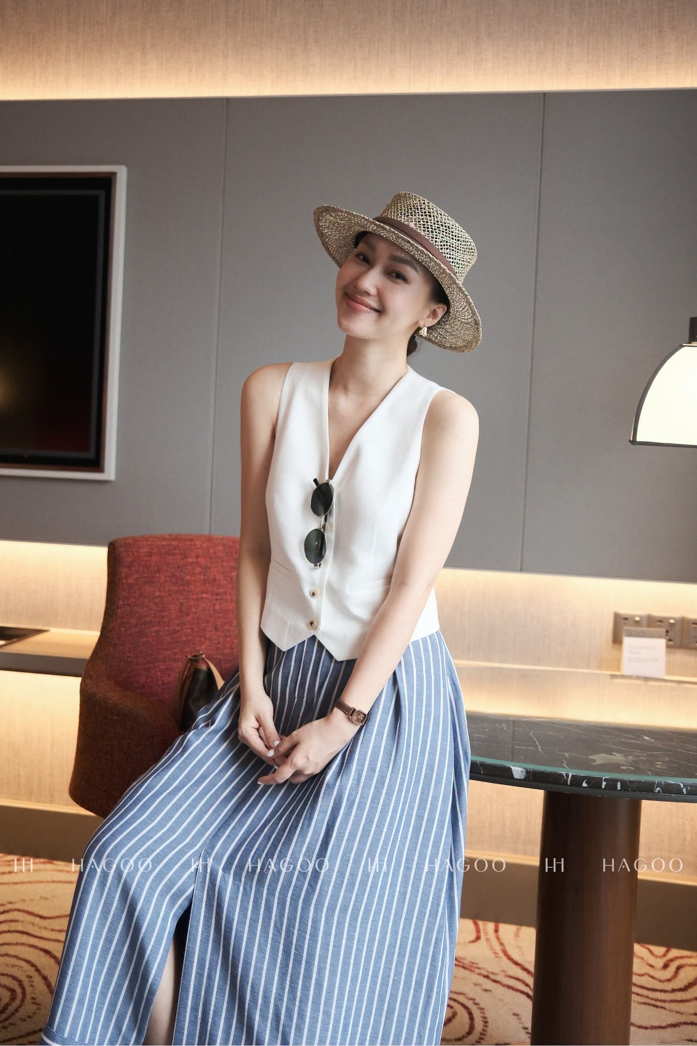 Vest longgar asas