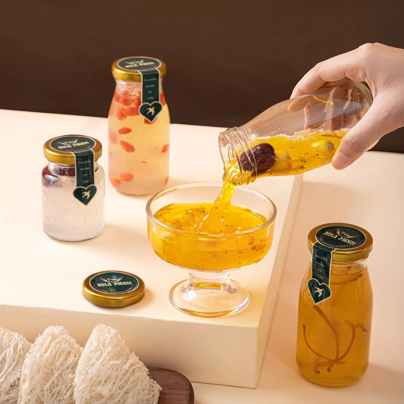 Yến Chưng Tươi Nóng Quận 7 Uy Tín Chất Lượng Chưng Mới Mỗi Ngày