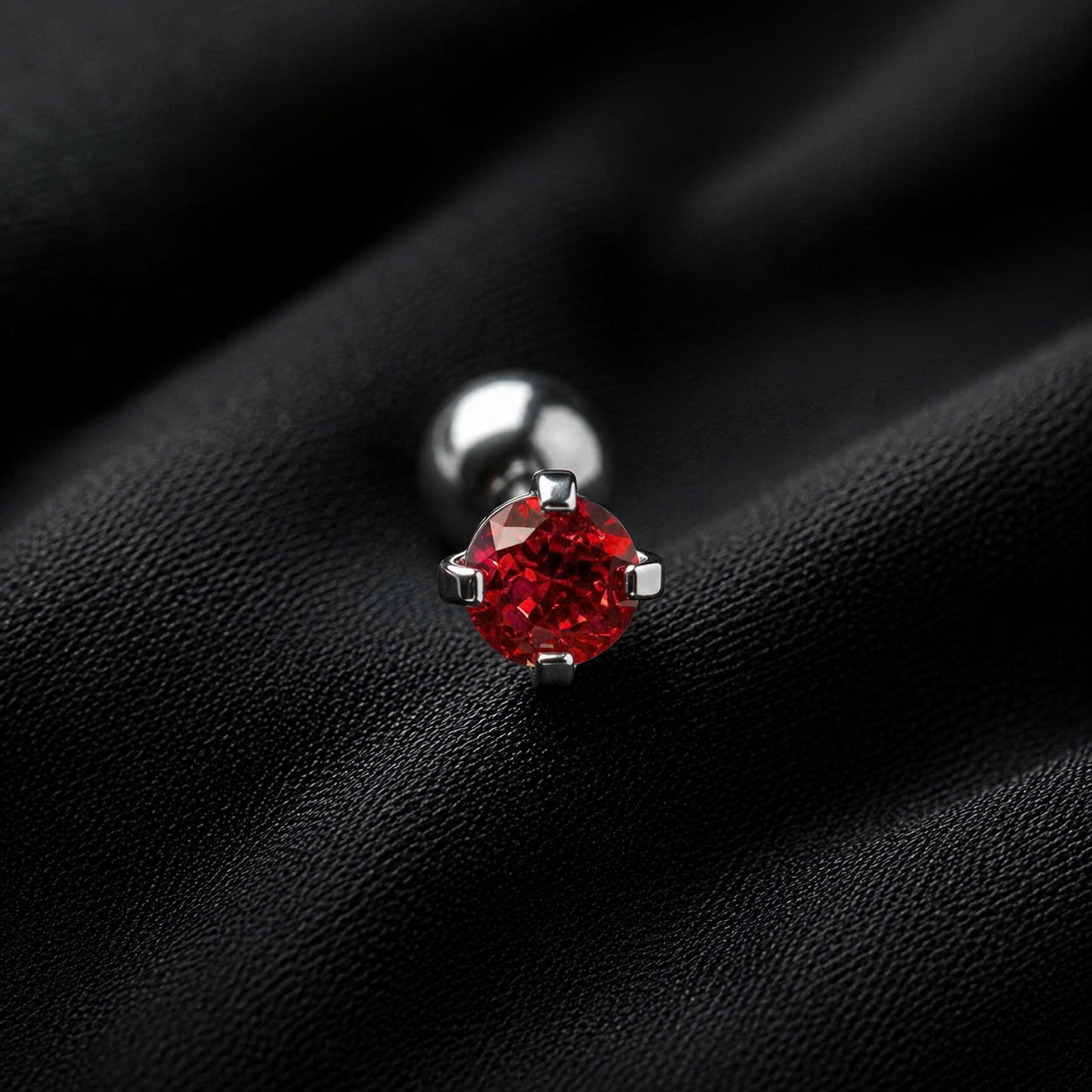Khuyên kiểu kim cương đỏ 3mm