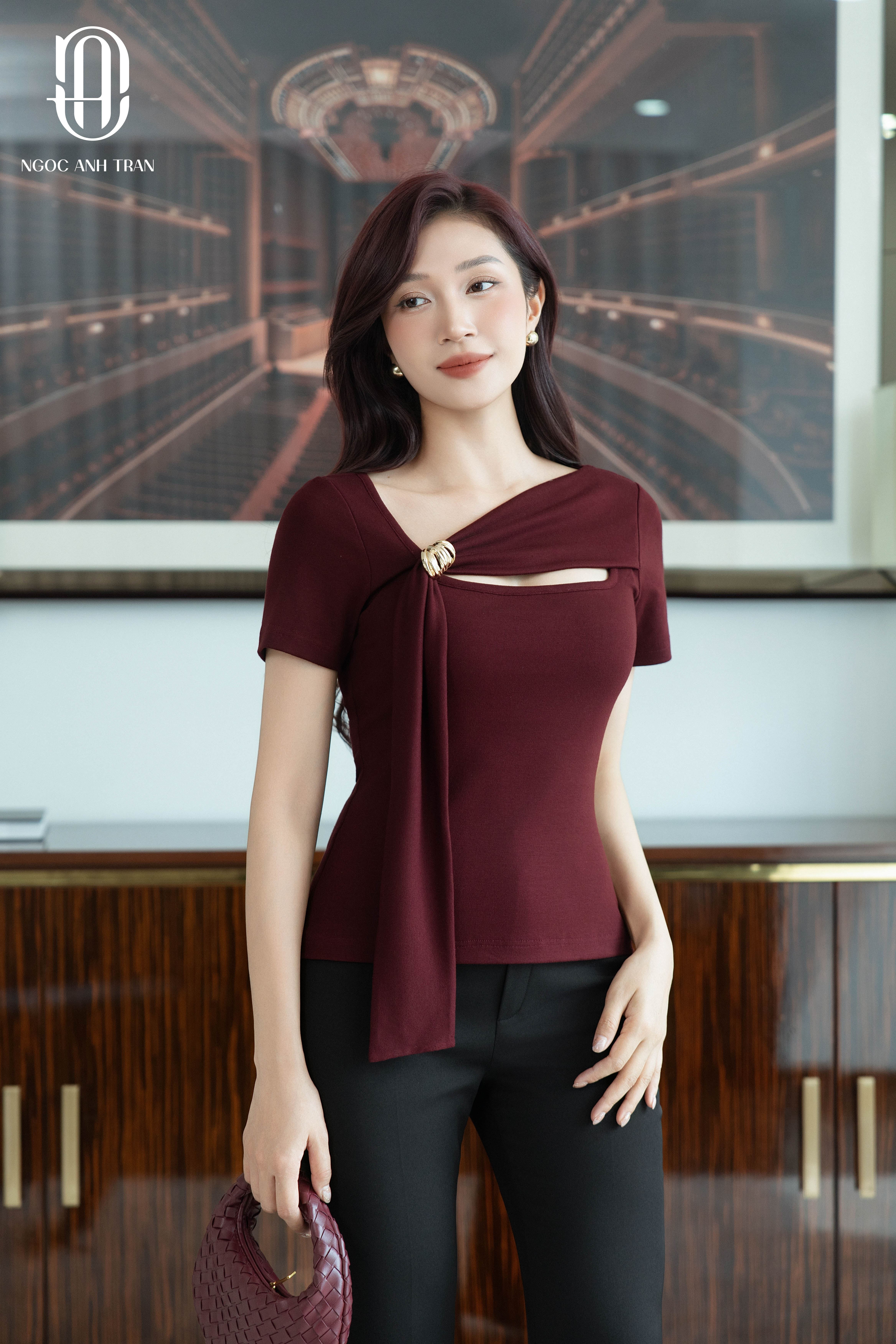 AT007 - Áo thun đỏ cộc tay