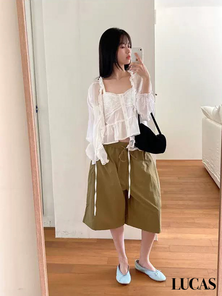 Áo sơ mi thô thêu hoa ngực phối viền ren chân ngực, cúc trắng 2 dây quai bản lớn gấu xòe_thumbnail_4